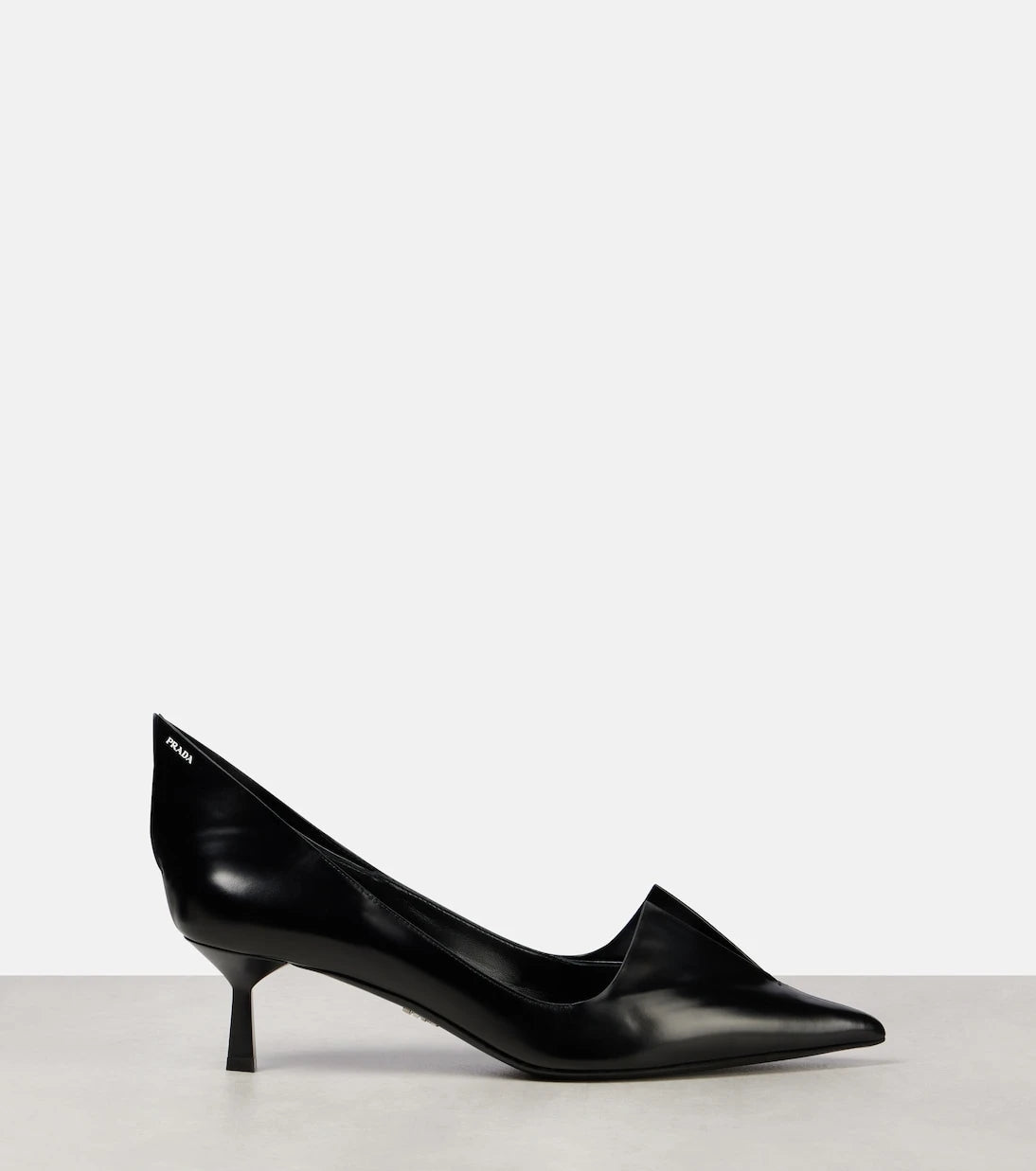 Prada - Leather pumps