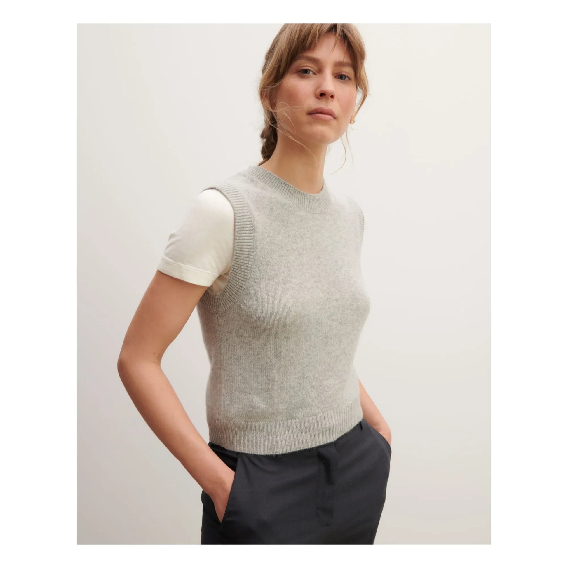 Bompard - Cashmere Sleeveless Round Neck Sweater | Silver grey