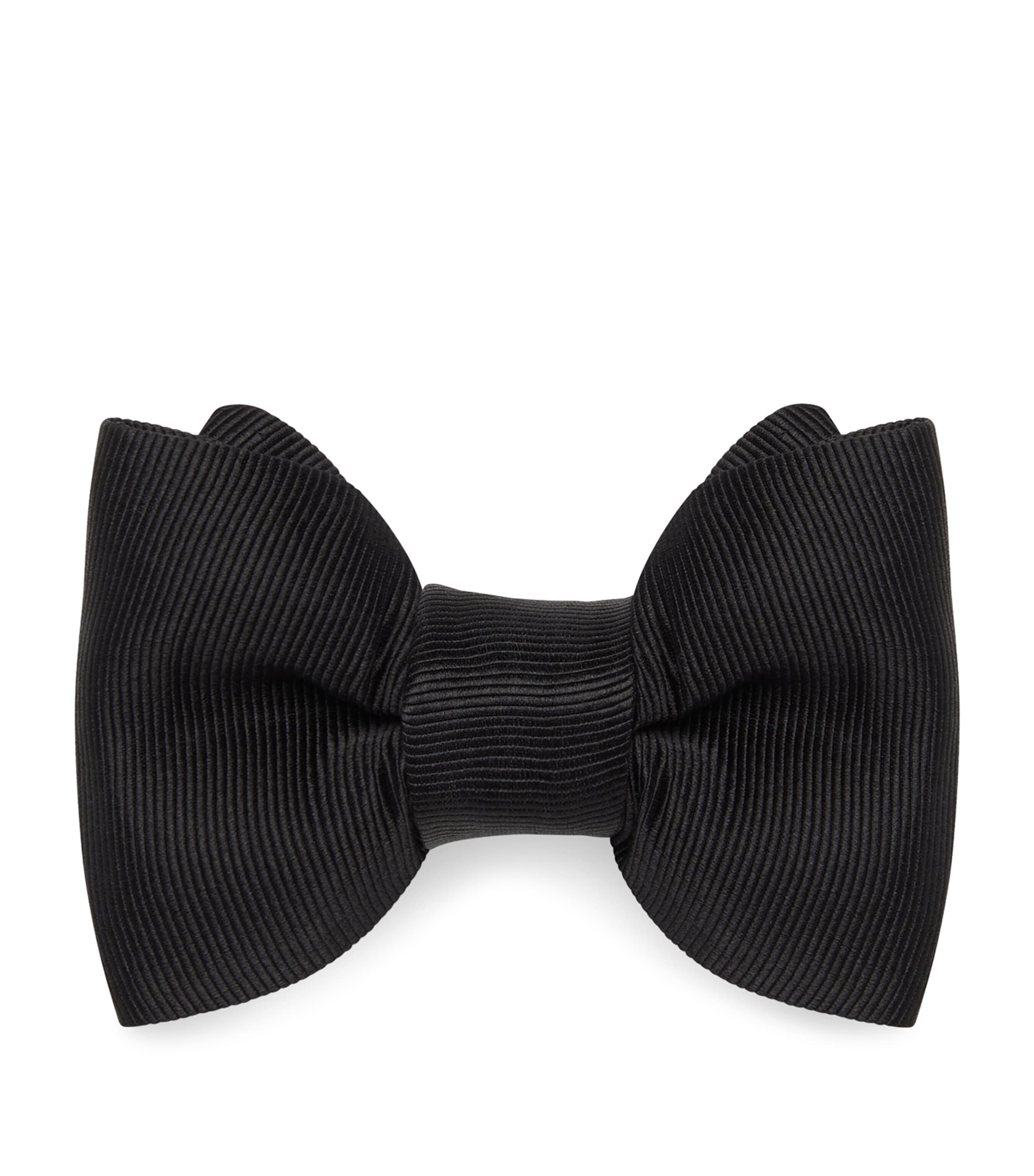TOM FORD Silk Grosgrain Pre-Tied Bow Tie