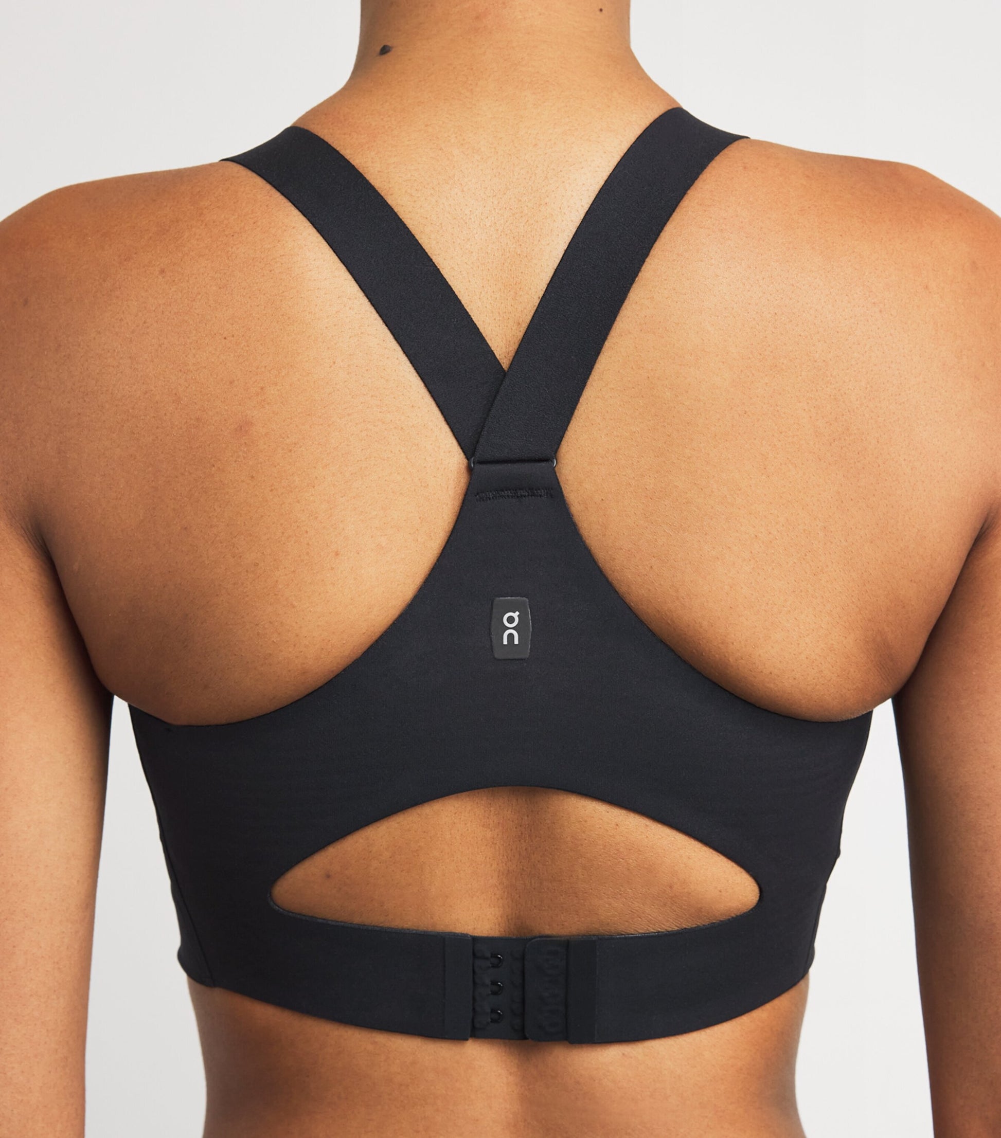 On Endurance Zip-Up Bra