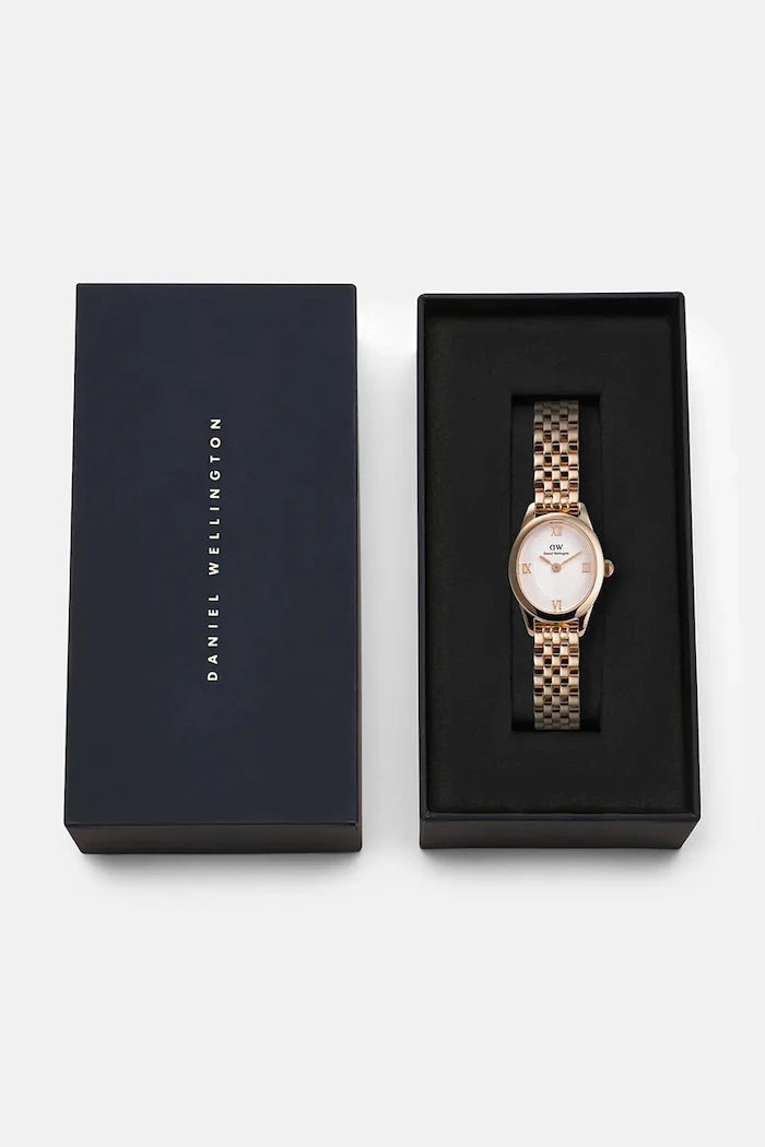 Часовник Daniel Wellington