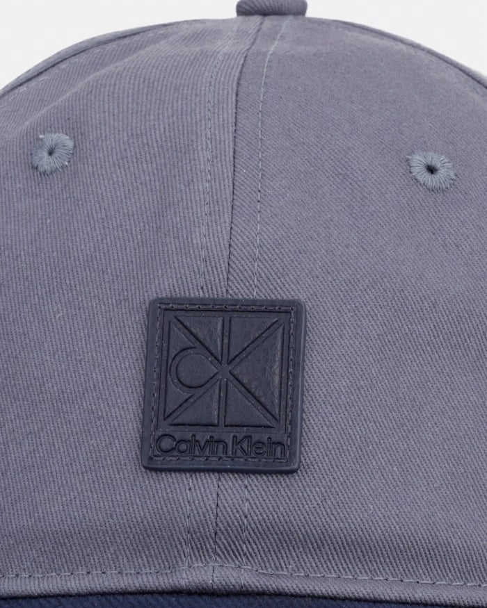 Calvin Klein Erkek Pamuk Şapka Vizörlü