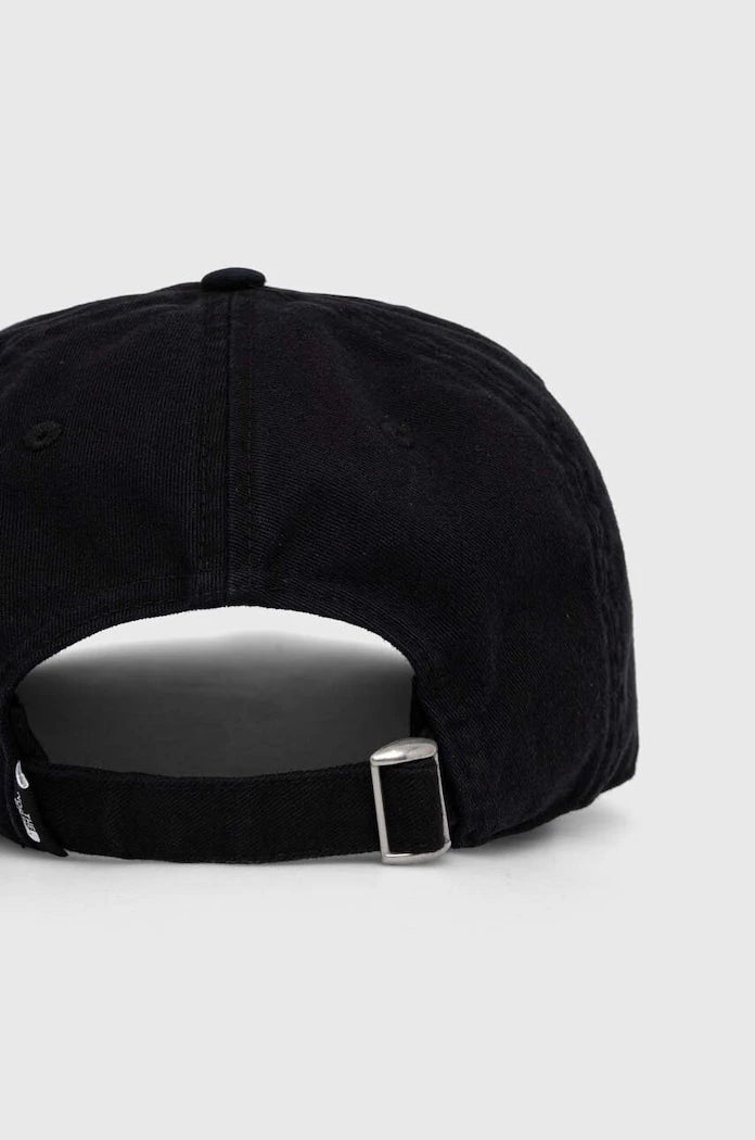 Шапка с козирка The North Face