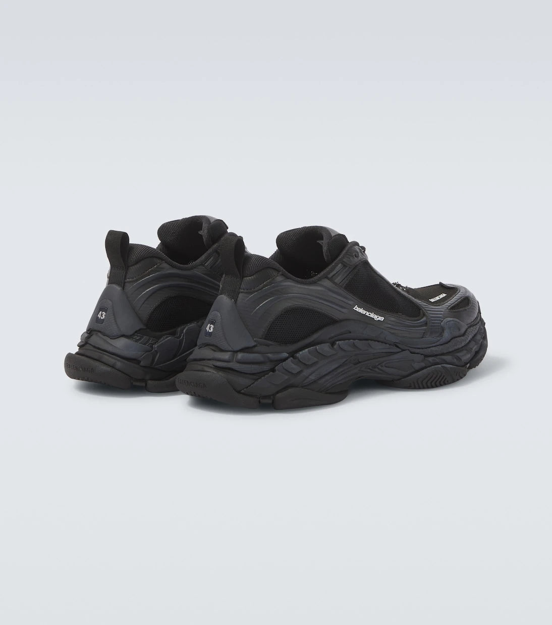Balenciaga - أحذية سنيكرز تريبل إس 2