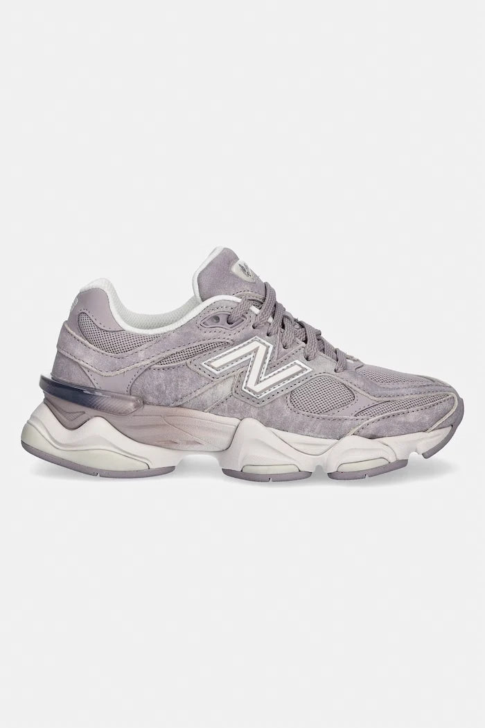 New Balance 9060 Обувки