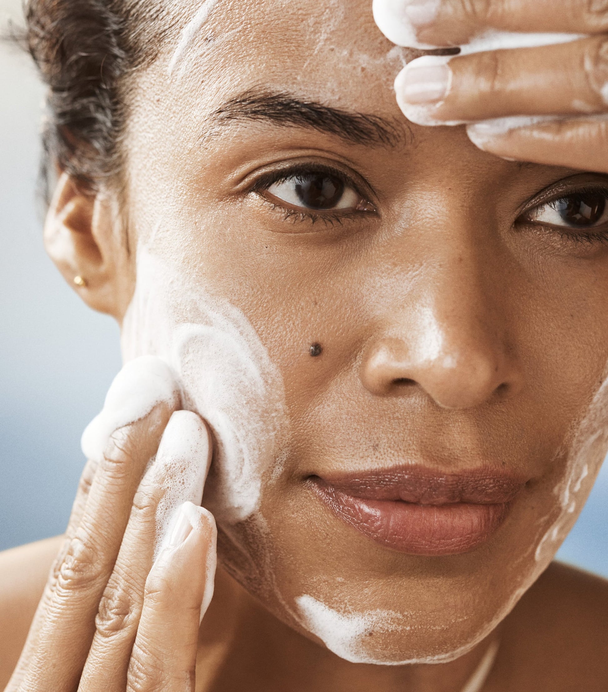 The Essence Foaming Cleanser (30ml)