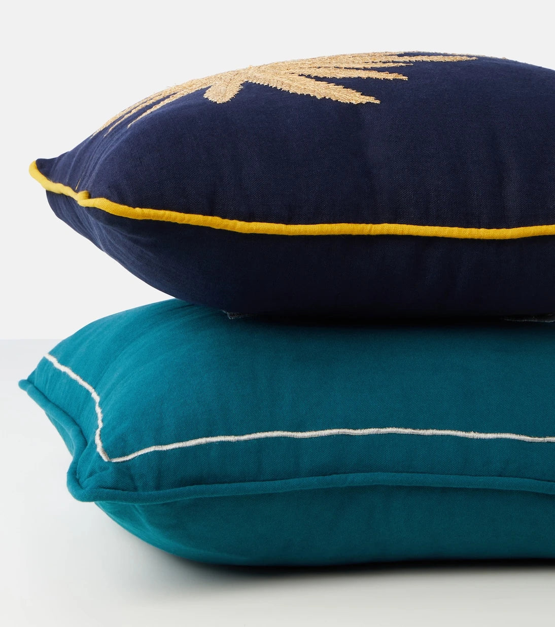 Les-Ottomans - Tropical embroidered linen cushion