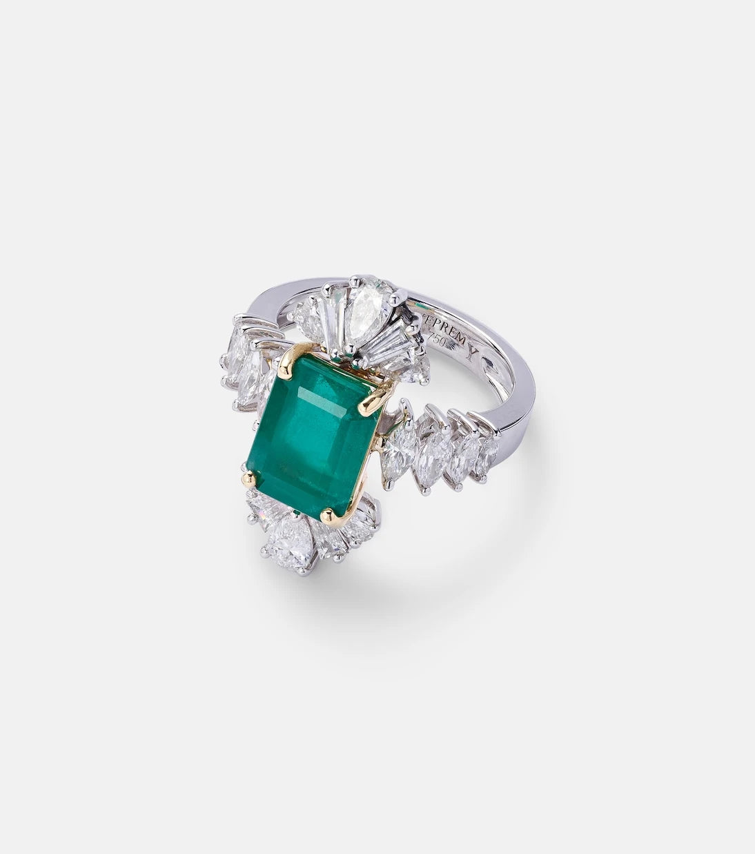 Yeprem - Reign Supreme 18kt white gold ring with diamonds and emerald