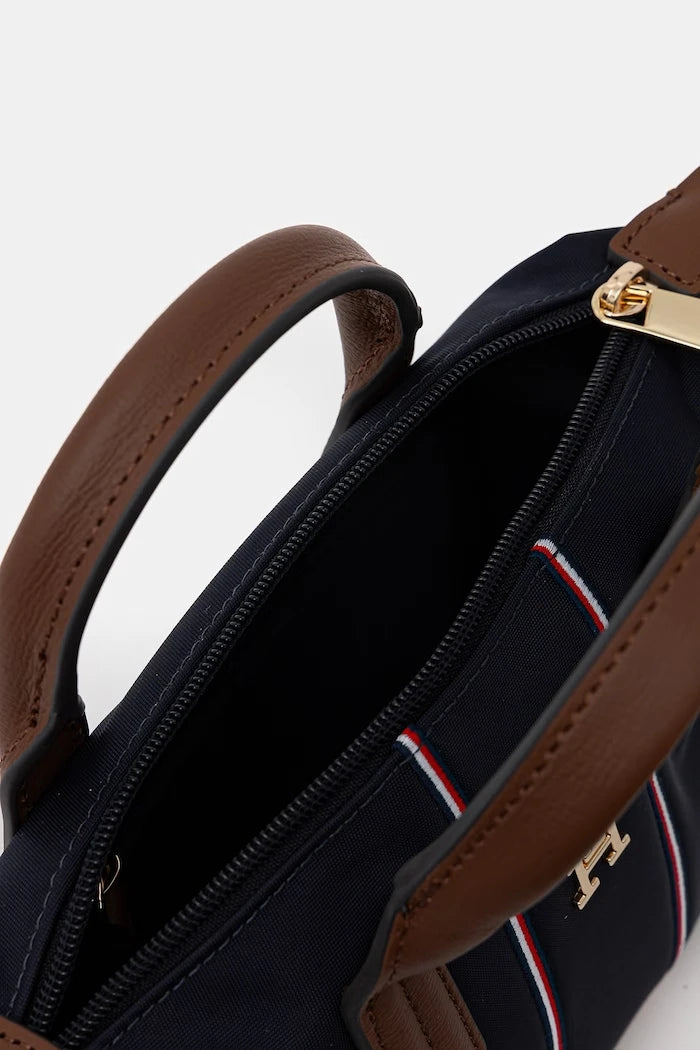 Tommy Hilfiger чанта crossbody дамски