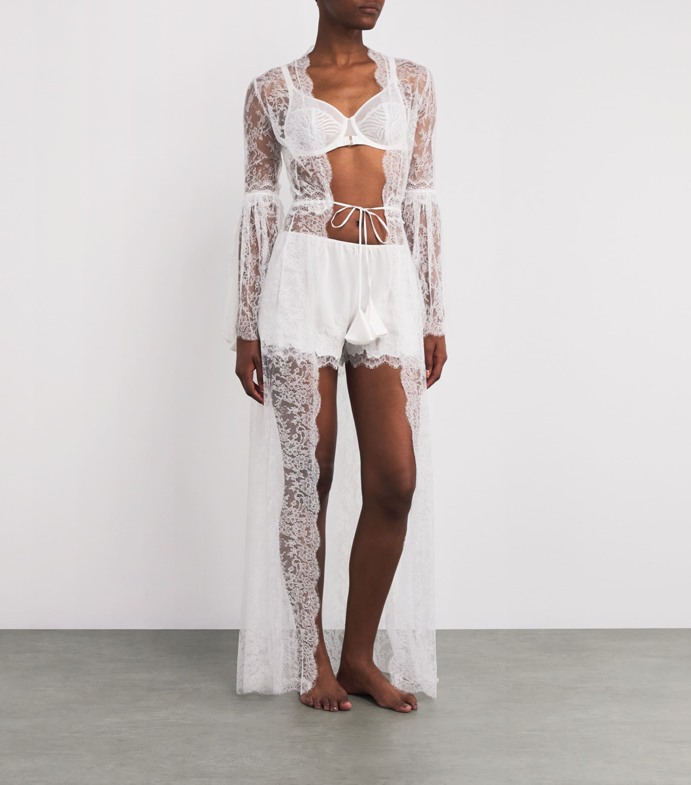 TORLOWEI White Lace Marcella Robe