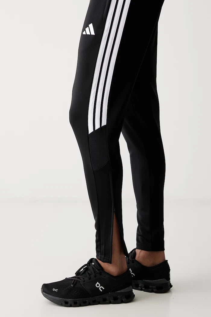 adidas Performance erkek antrenman pantolonu Tiro 26