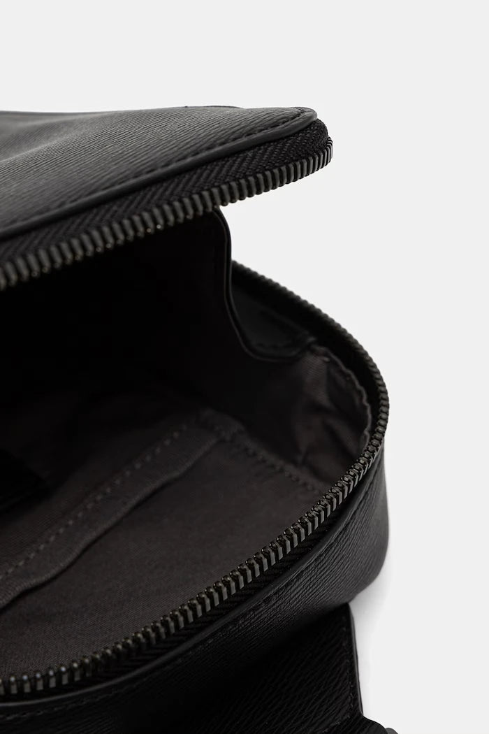 Calvin Klein erkek suni deri boyun çantası