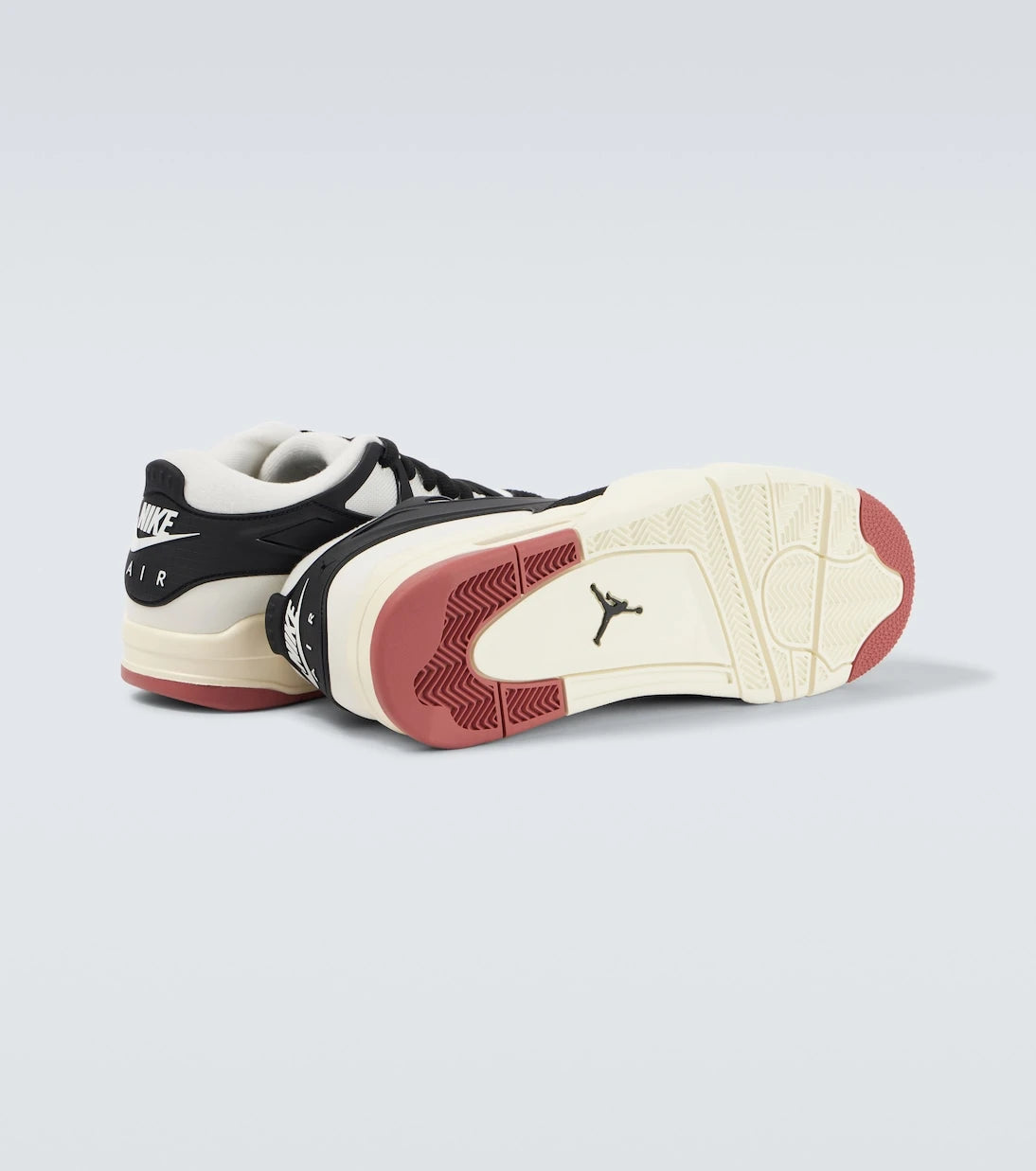 نايكي - حذاء رياضي Air Jordan 4 RM من الجلد
