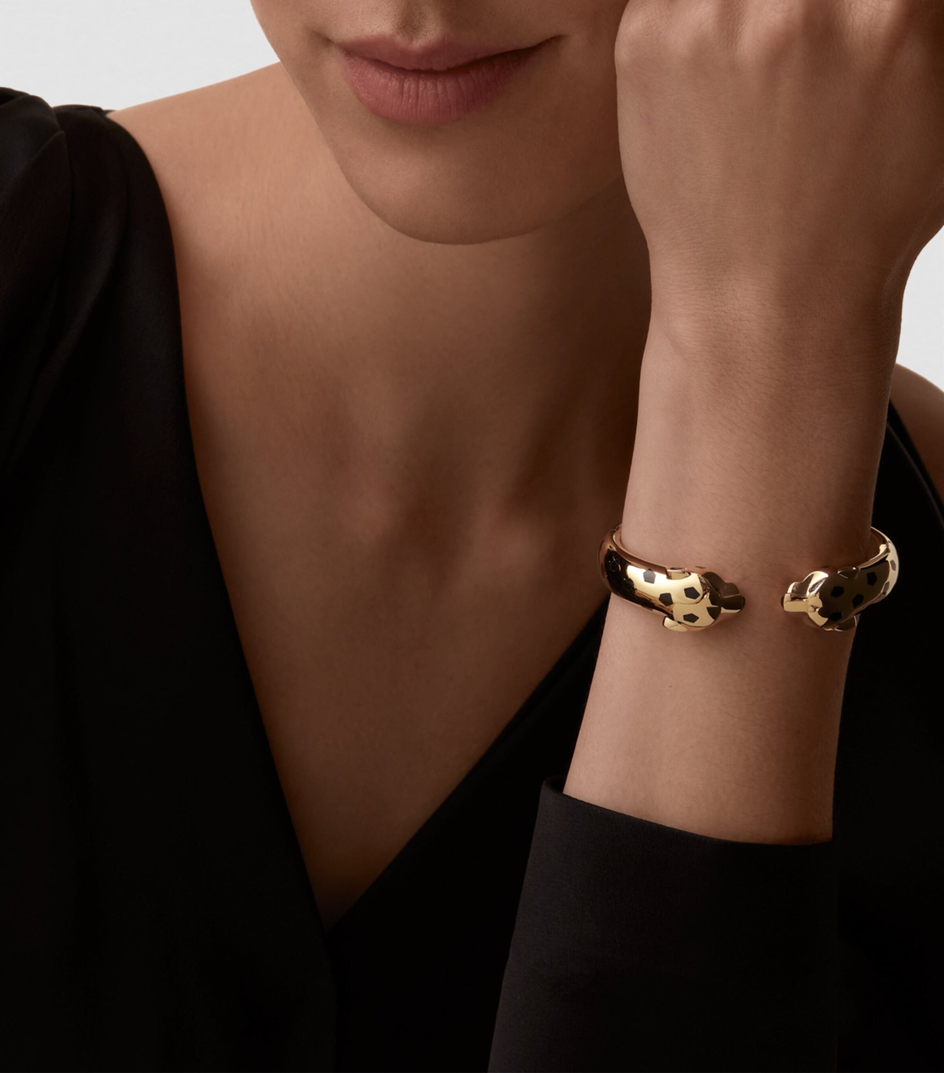 Yellow Gold, Tsavorite Garnet and Onyx Panthère de Cartier Bangle