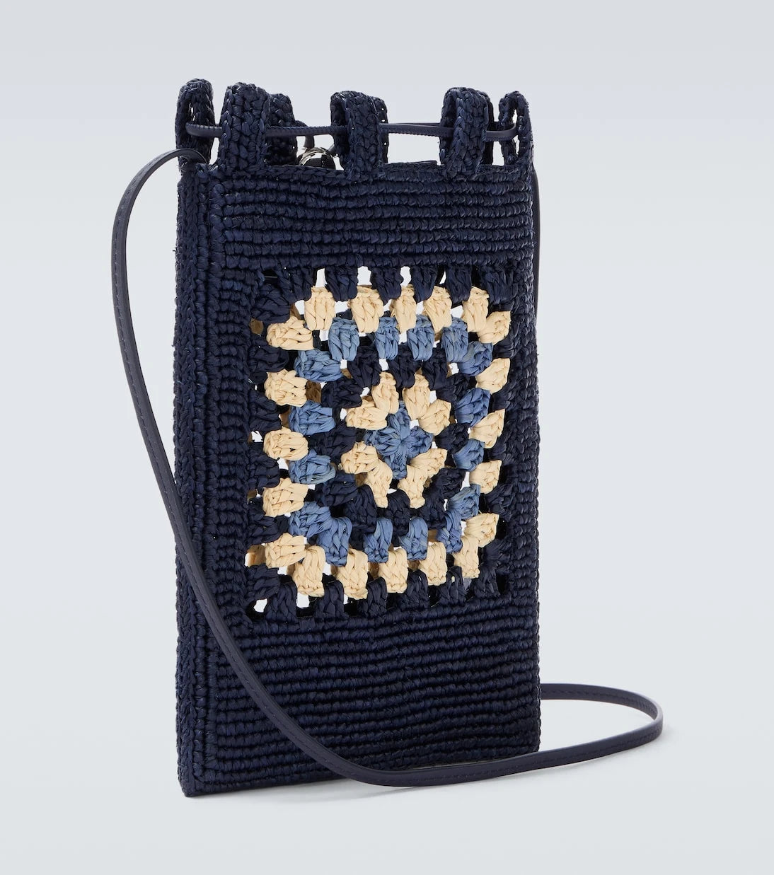 Loewe - حقيبة كروشيه رافيا بولاز إيبيزا بحزام