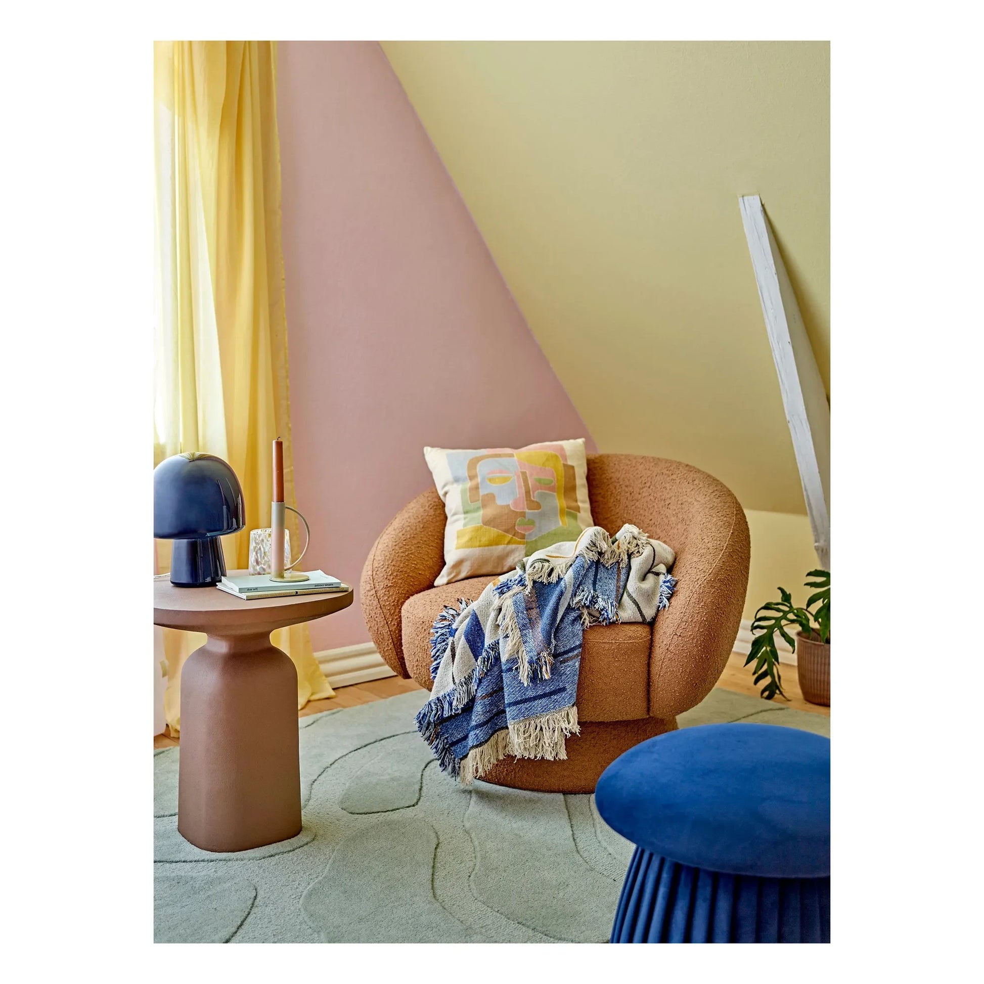 Bloomingville - Roberta recycled polyester pouffe  | Blue