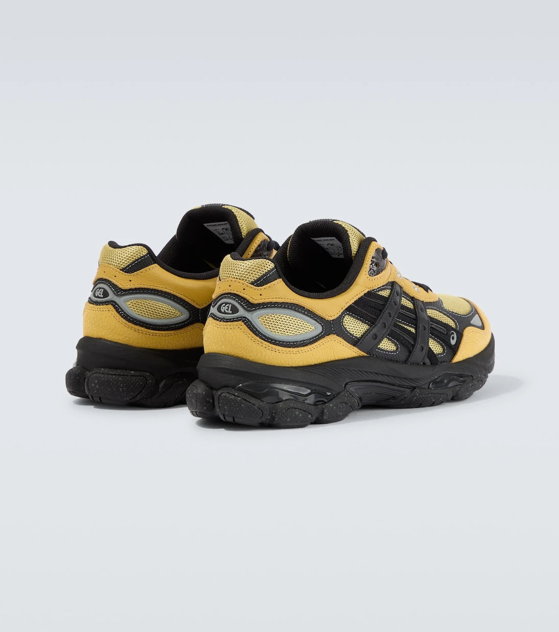 Asics - أحذية سنيكرز Gel-NYC 2.0 مزينة بالجلد
