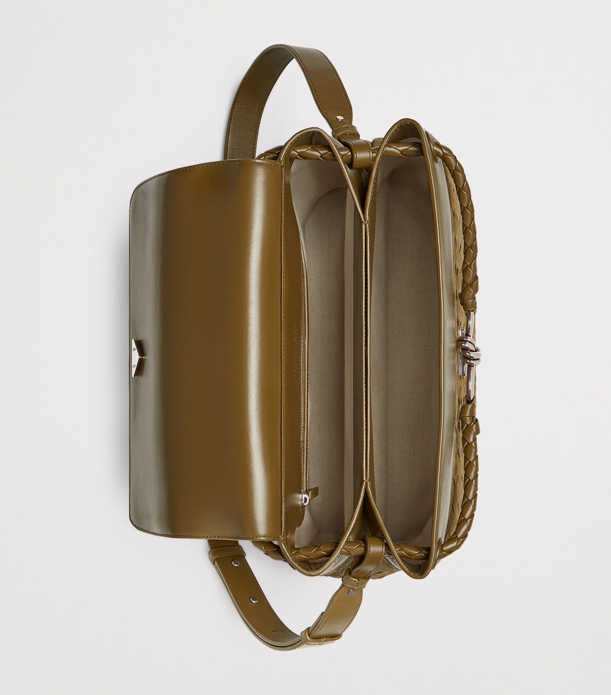 Bottega Veneta Leather Andiamo Messenger Bag