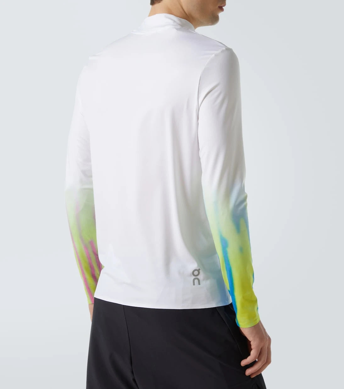 On - Pace technical top
