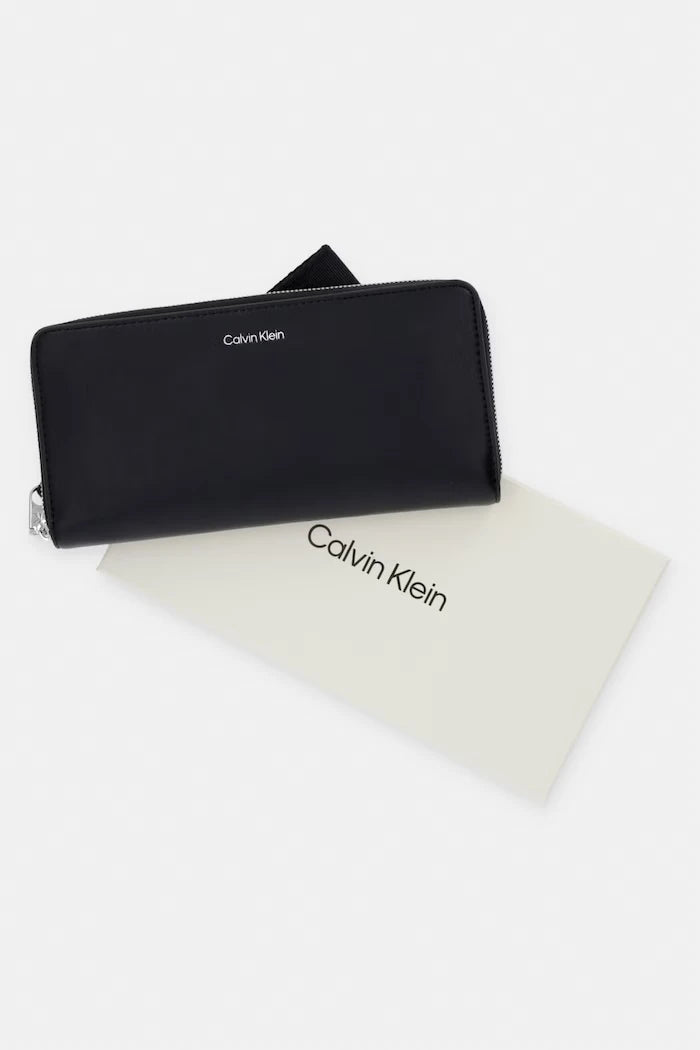 Calvin Klein портфейл RFID дамски
