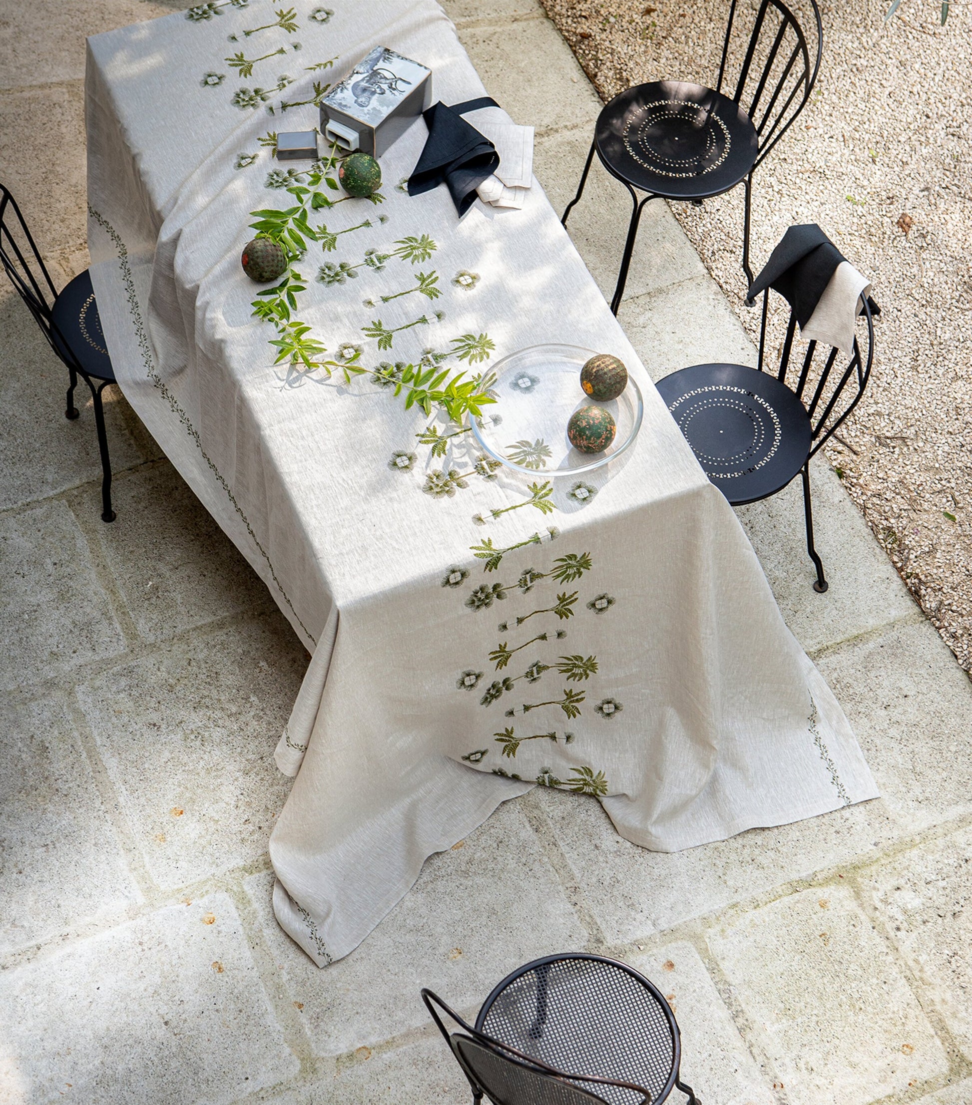 Alexandre Turpault Barbade Tablecloth (170cm x 320cm)