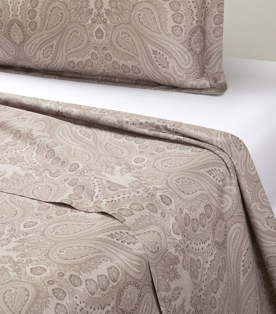 Beaumont Super King Flat Sheet (270cm x 280cm)