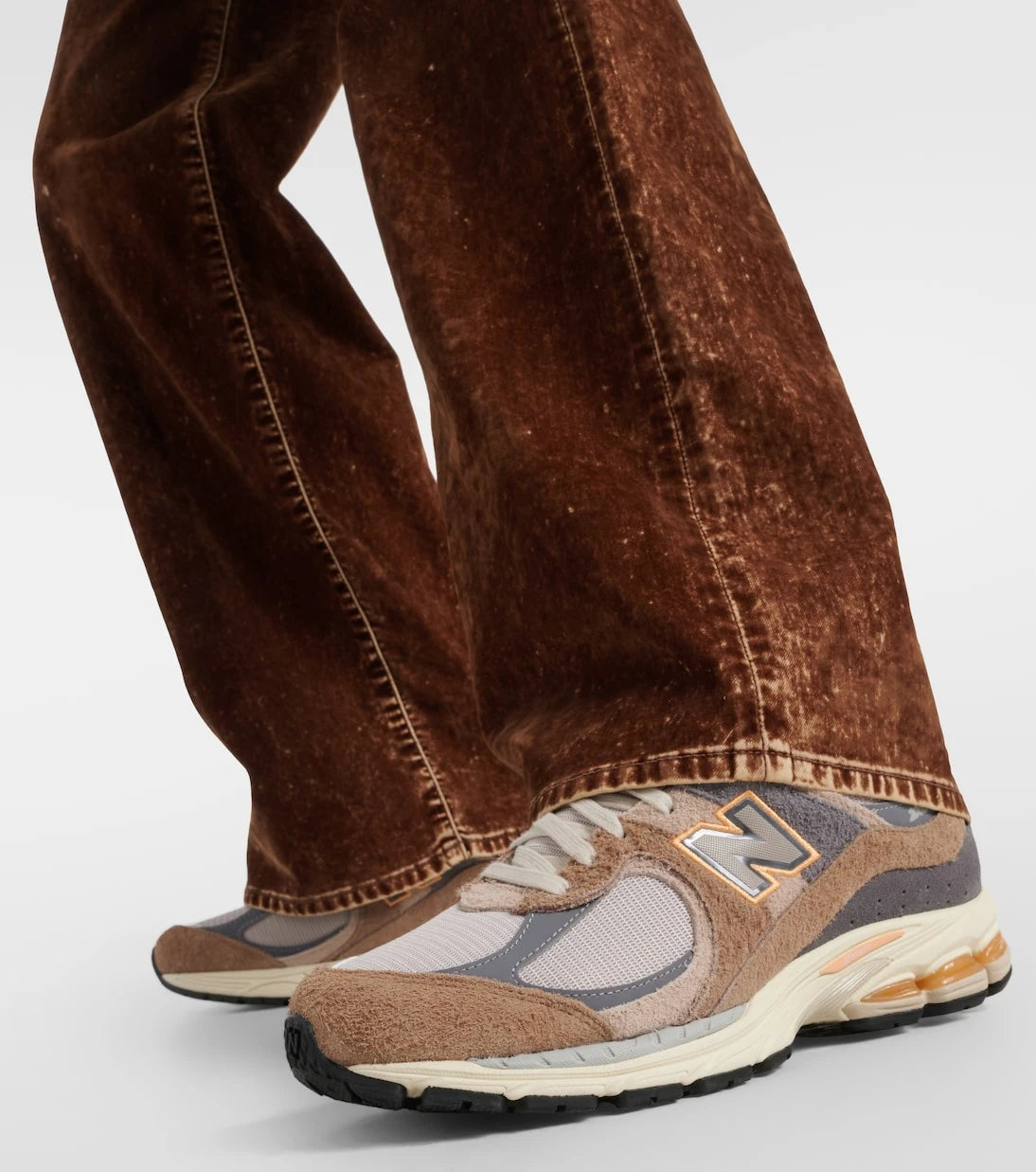 New Balance - 2002R suede and mesh sneakers