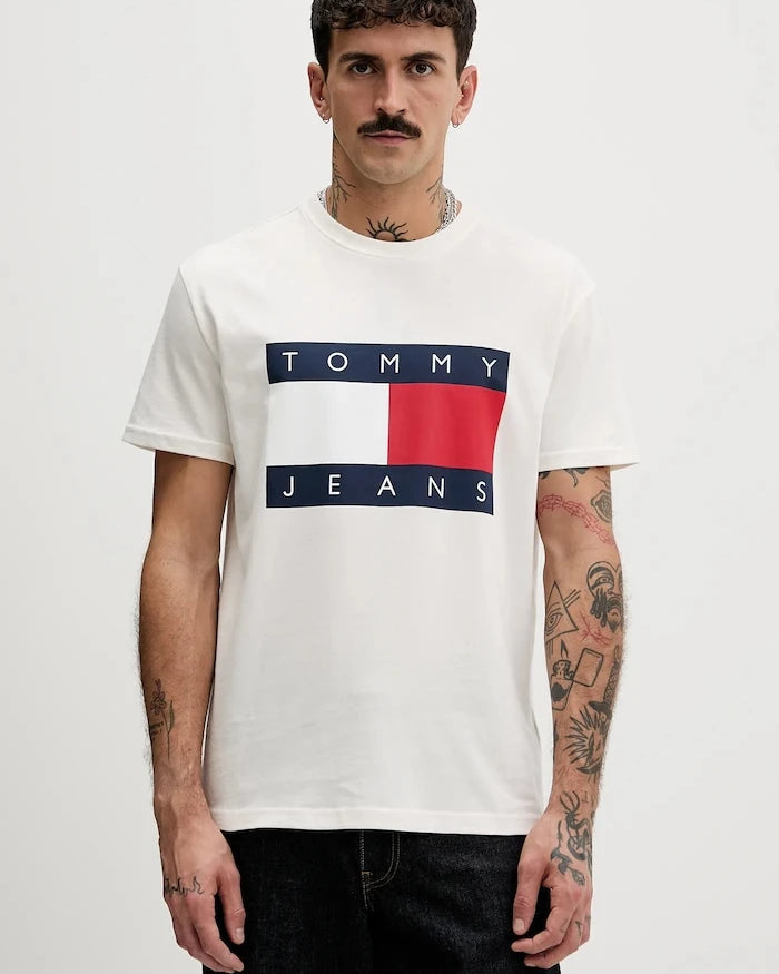 Tommy Jeans Erkek Pamuk Tişört