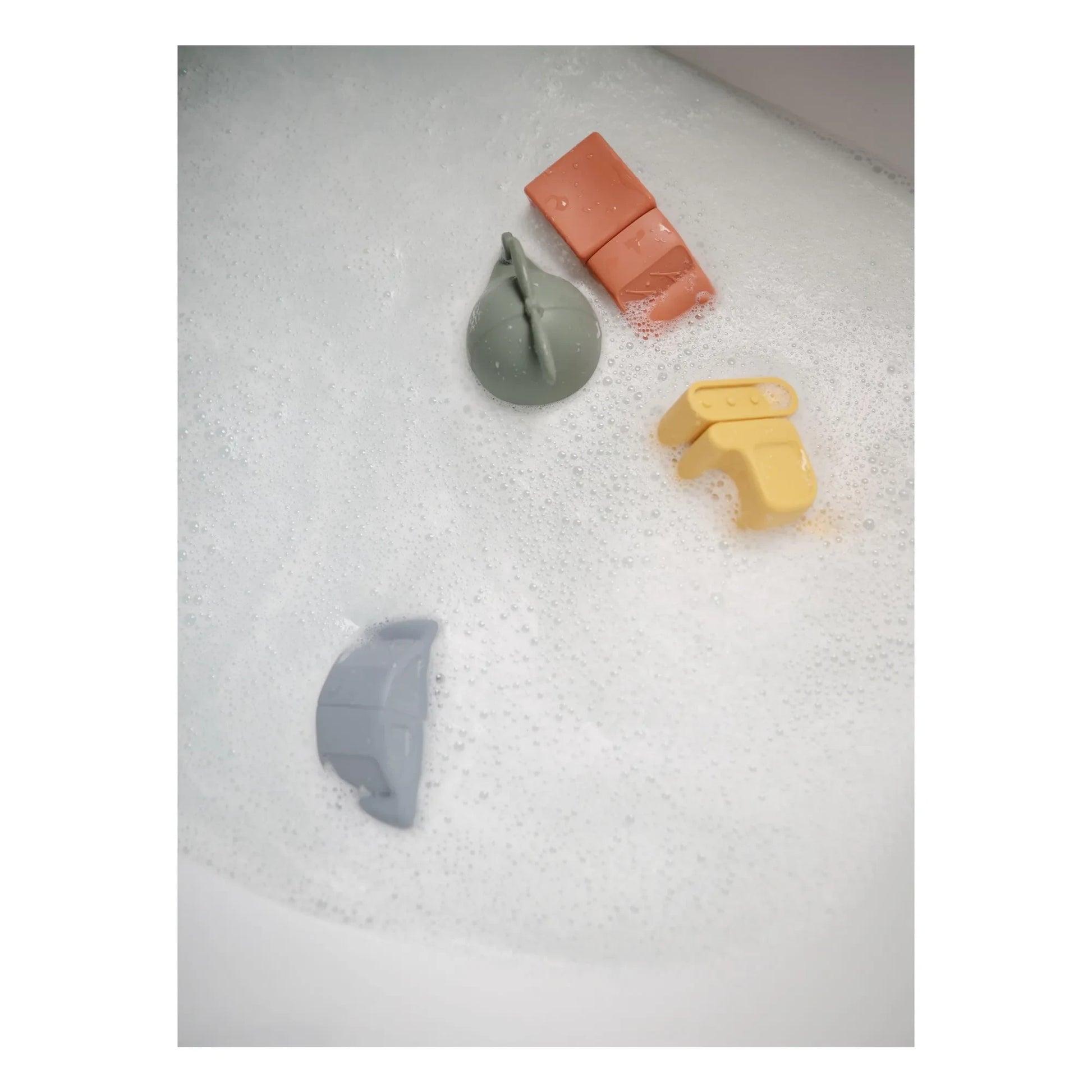 Mushie - Bath toys Vehicles - Set of 4