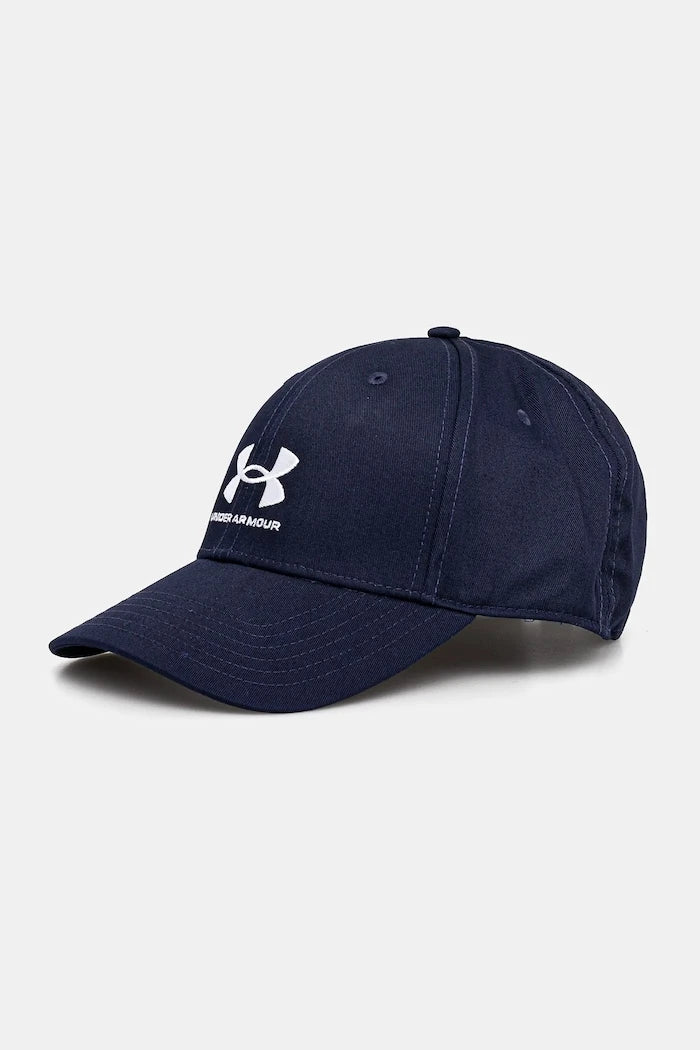 Шапка с козирка Under Armour
