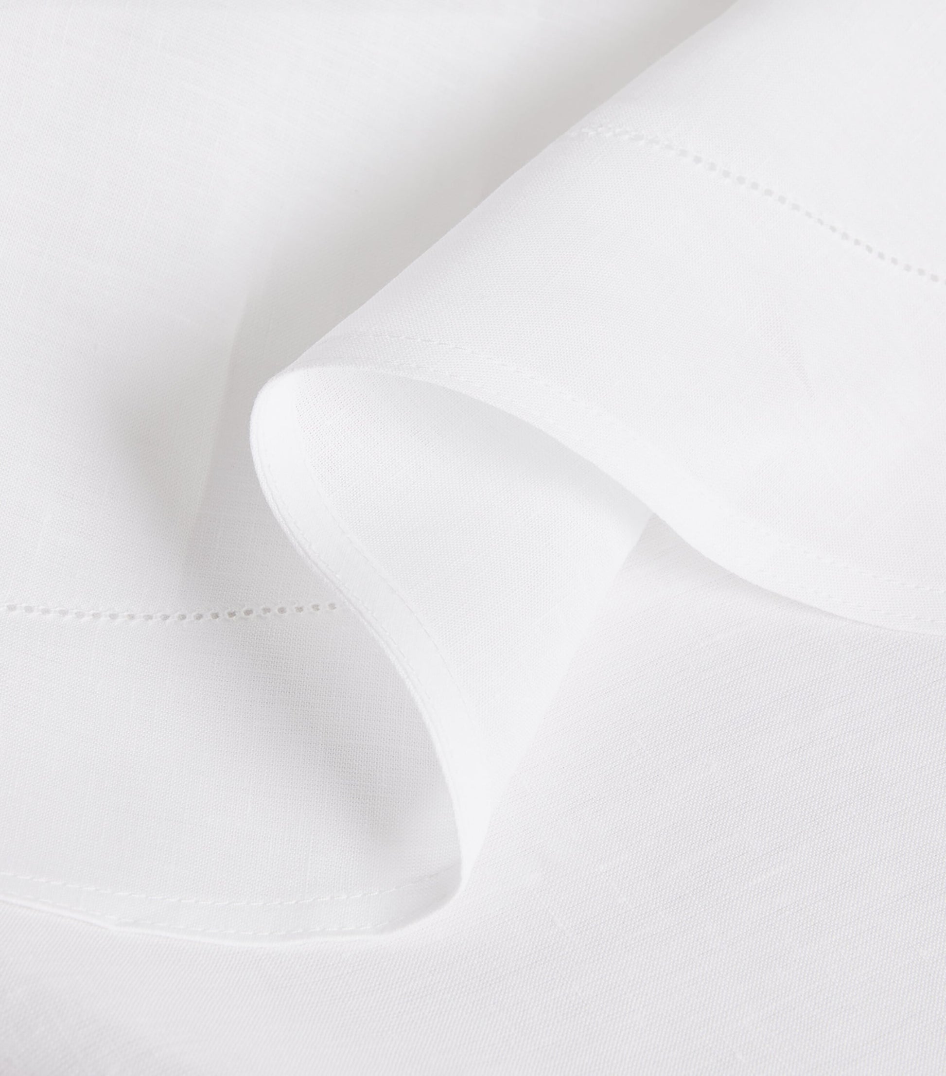 Thomas Ferguson Hemstitch Edge Tablecloth (183cm x 274cm)