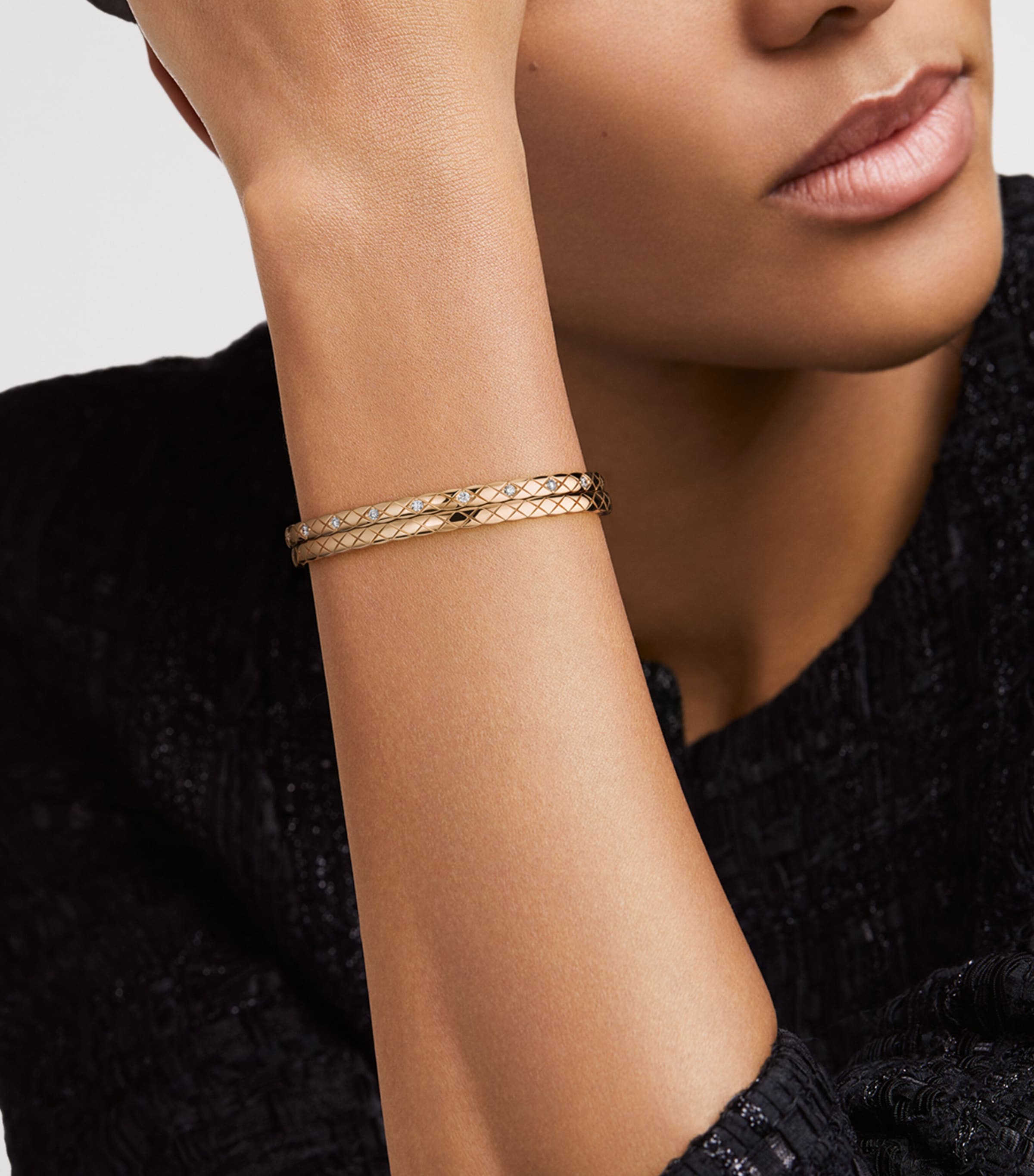 CHANEL Beige Gold Coco Crush Bangle