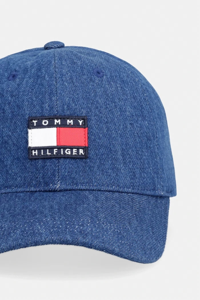Tommy Hilfiger çocuklar için denim siperlikli şapka