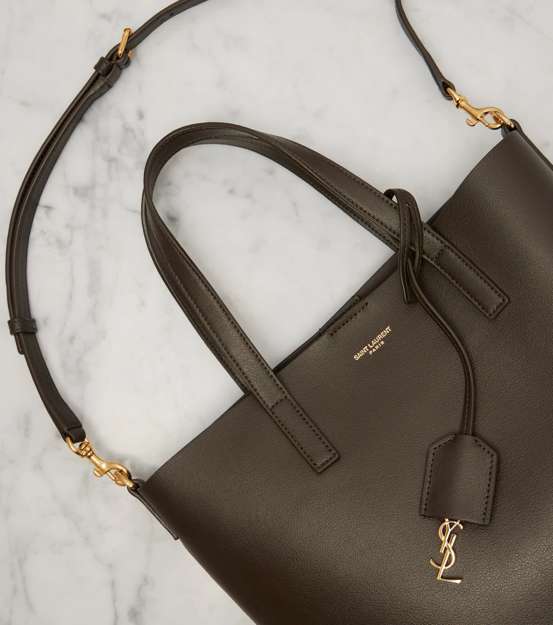 Saint Laurent - حقيبة يد توي شوبينج N/S من الجلد