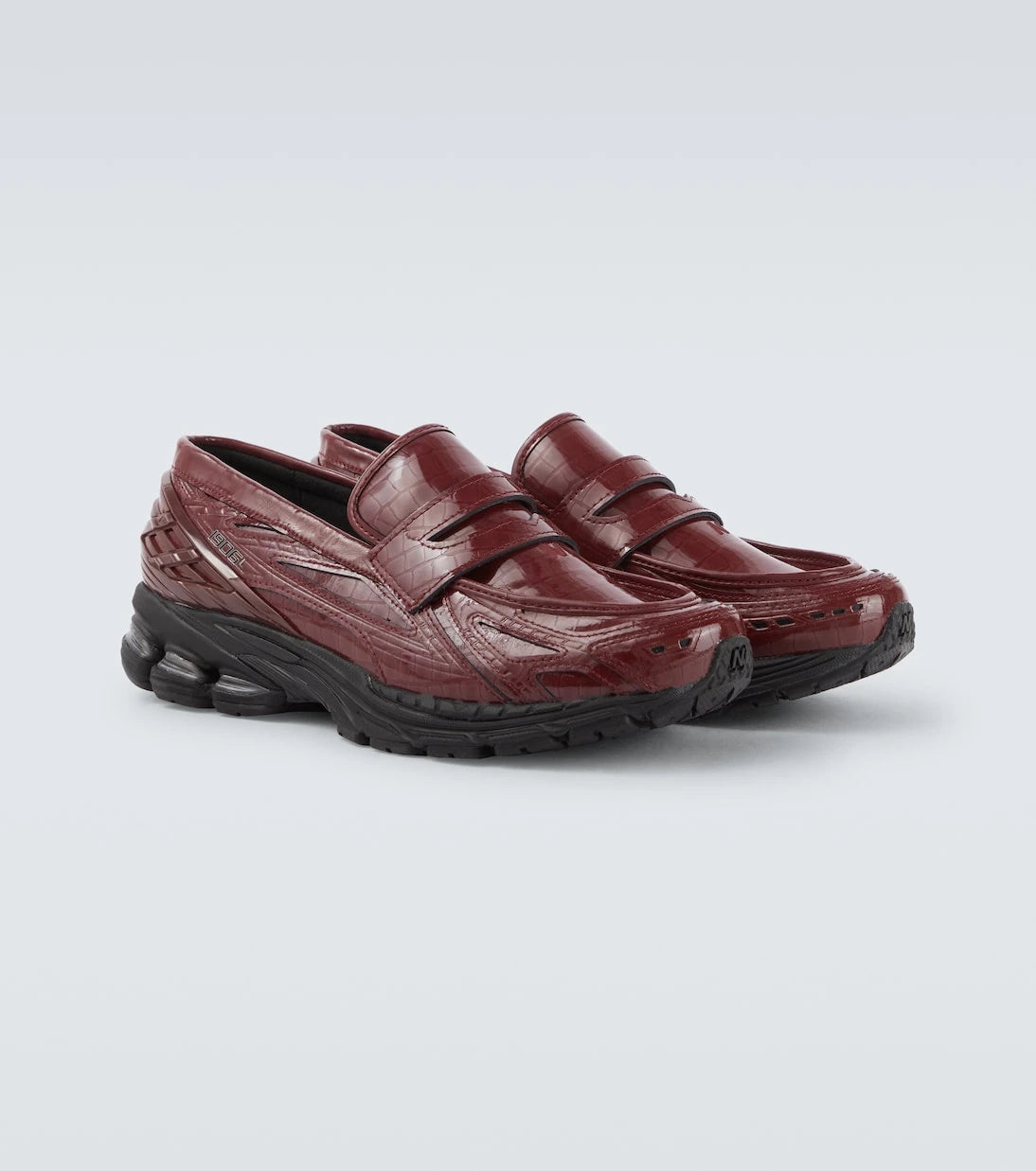 New Balance - حذاء بيني لوفرز جلد لامع 1906L