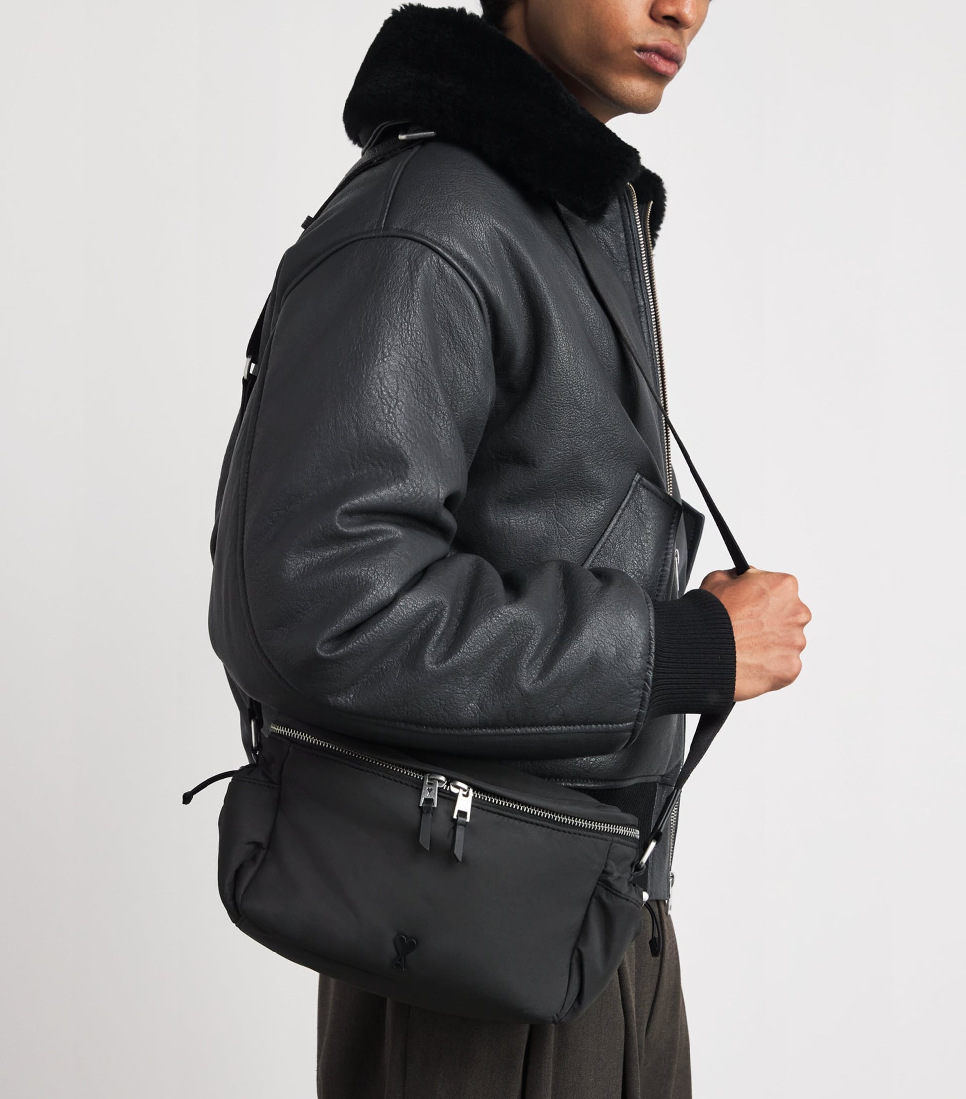 Ami de Coeur Messenger Bag