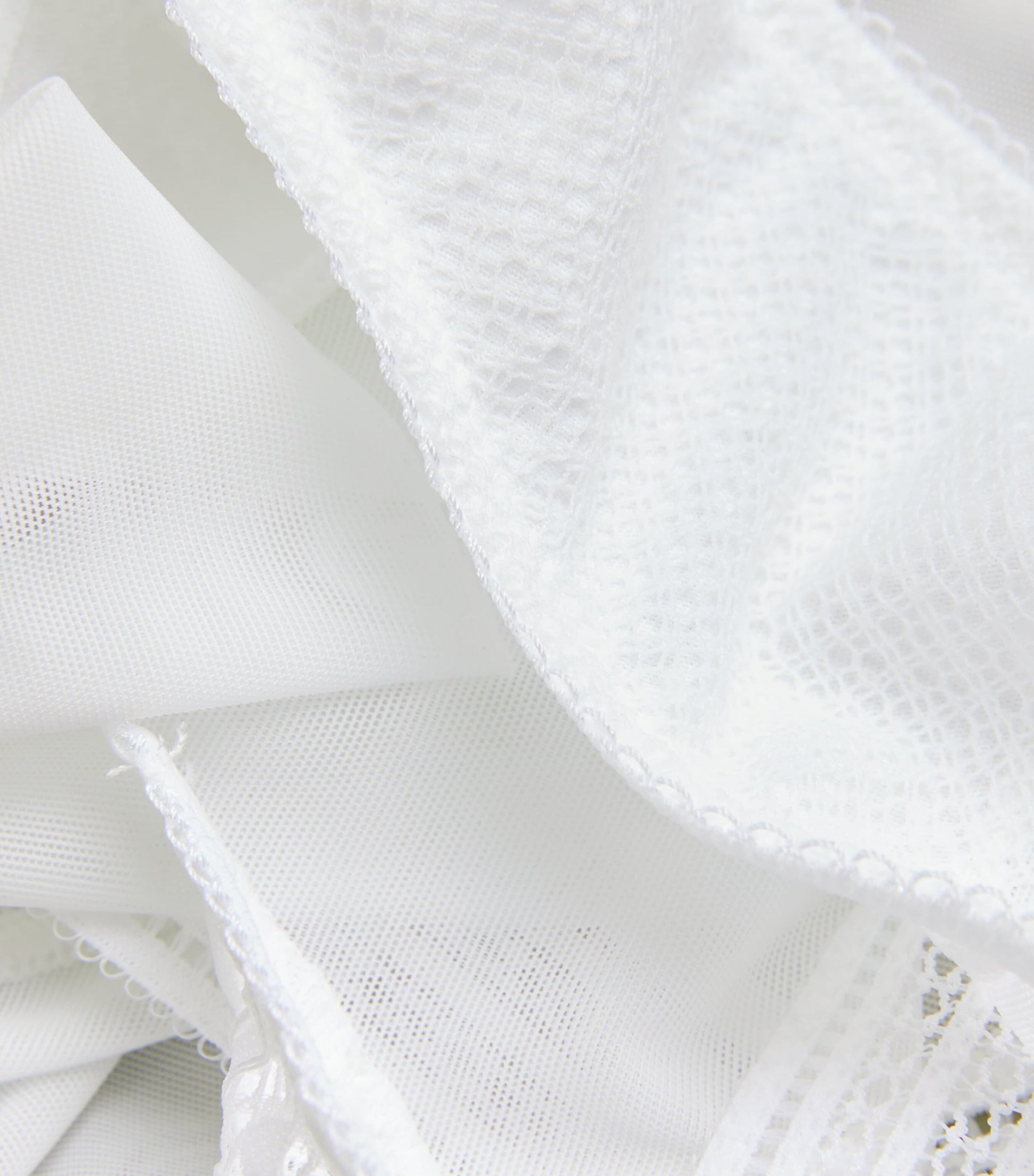 Wacoal White Lace-Trim Raffine Briefs