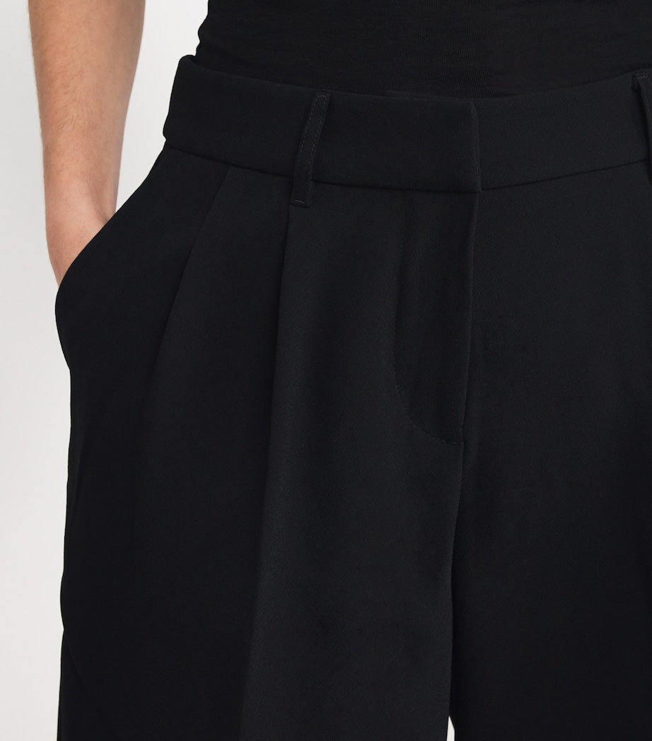Stylein Black Crepe Pleated Bore Shorts