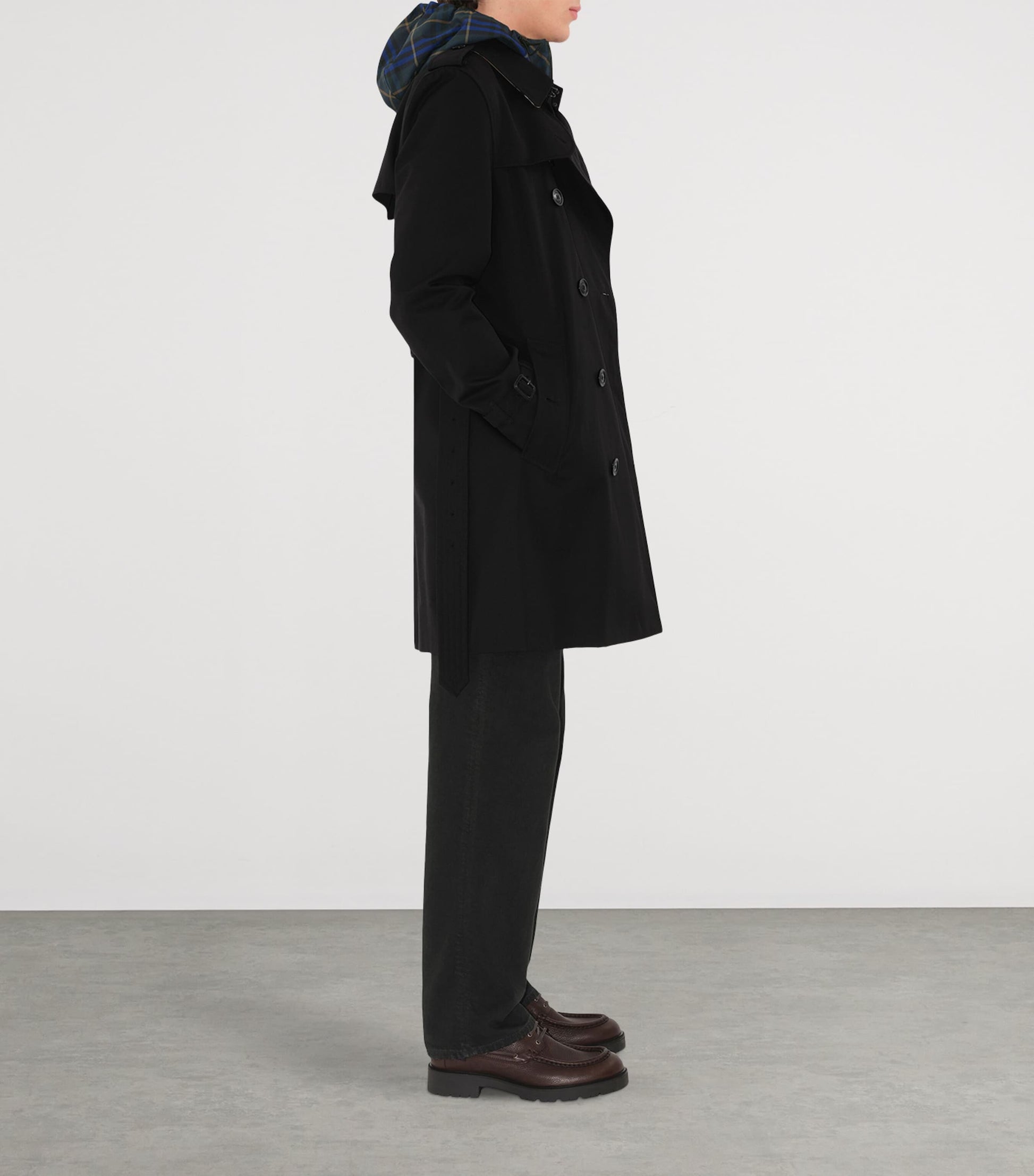 Burberry Black Mid-Length Kensington Heritage Trench Coat