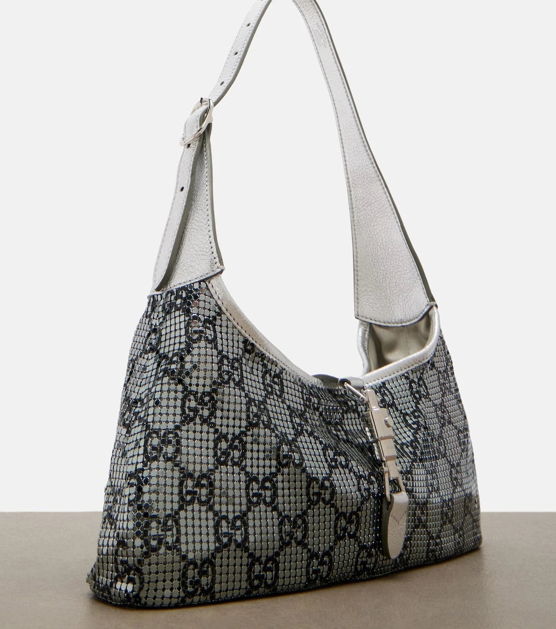 Gucci - Jackie Slim GG mesh shoulder bag