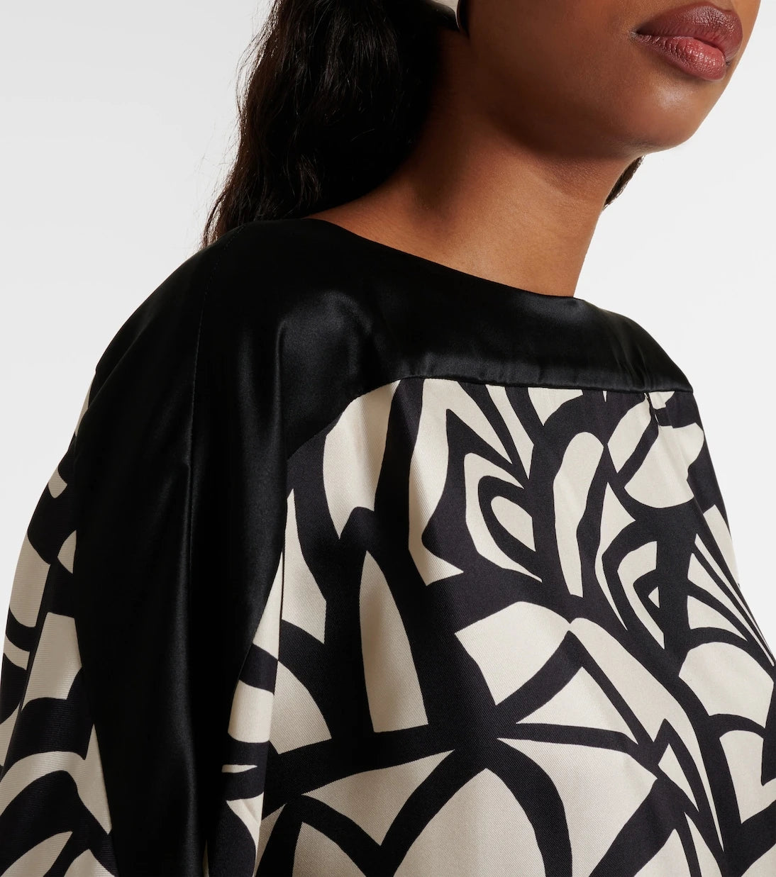 Max Mara - Quaglia printed silk satin top
