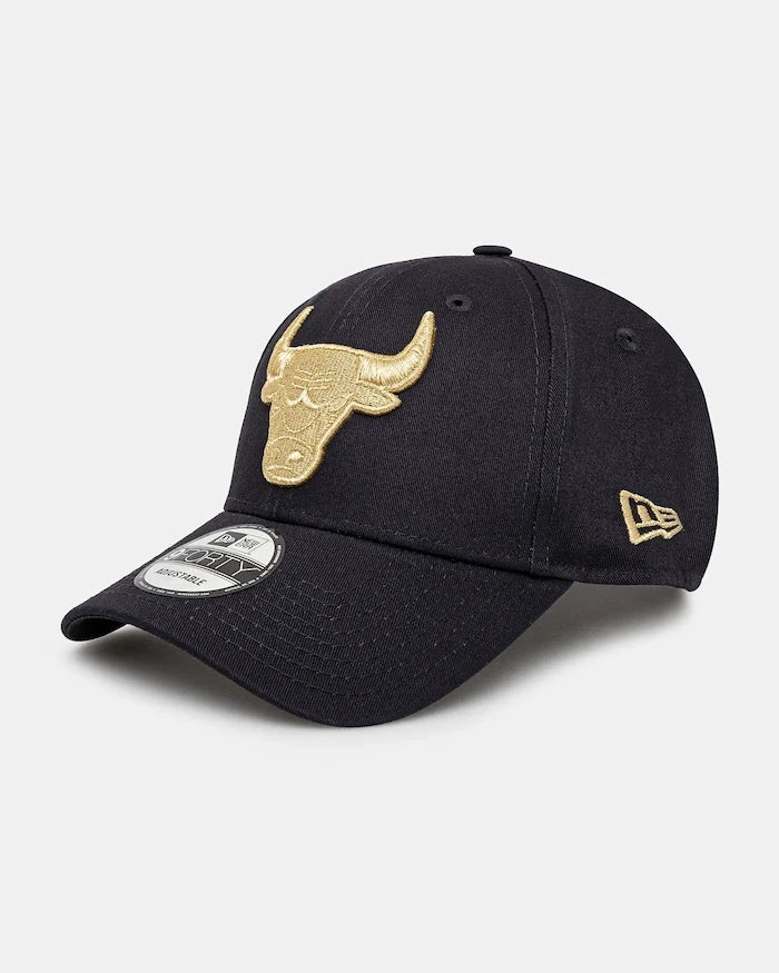 Памучна шапка с козирка New Era