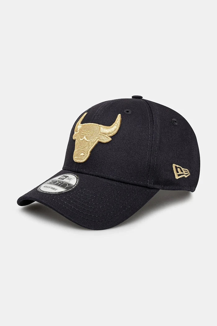 Памучна шапка с козирка New Era