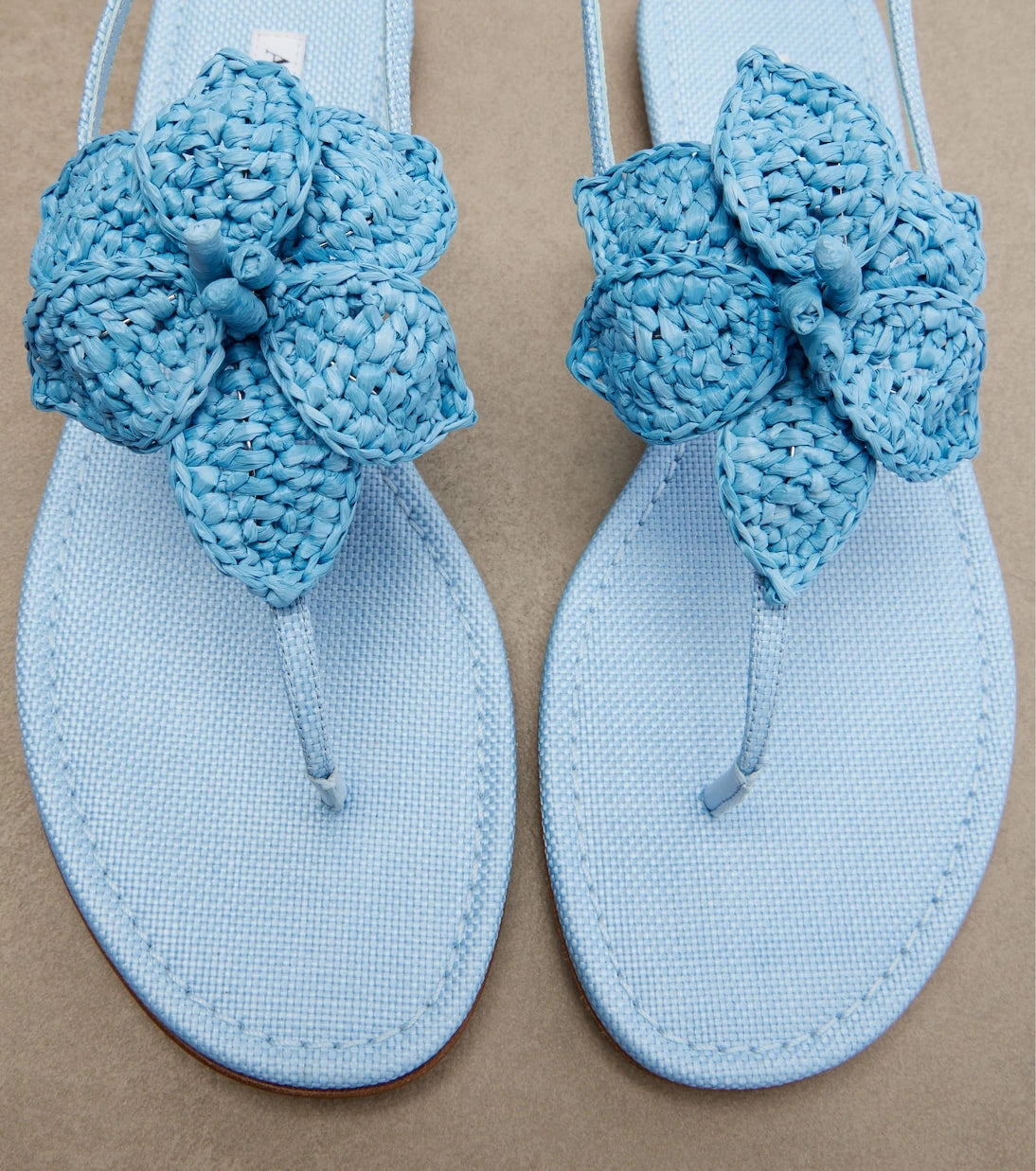 Aquazzura - Calypso raffia thong sandals