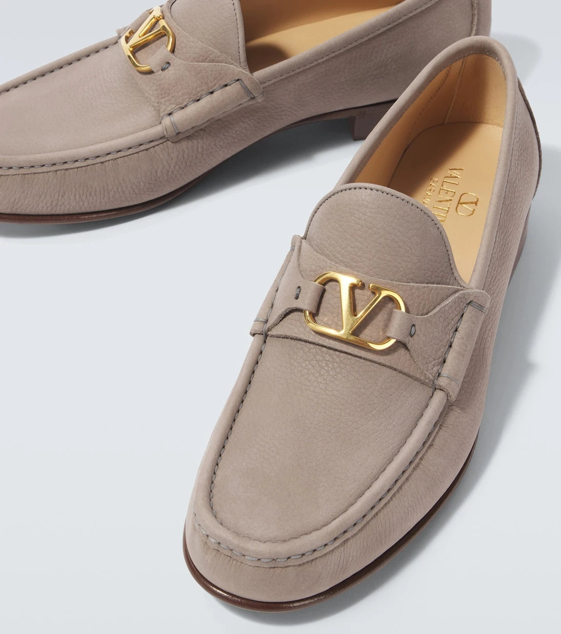 Valentino Garavani - VLogo leather loafers