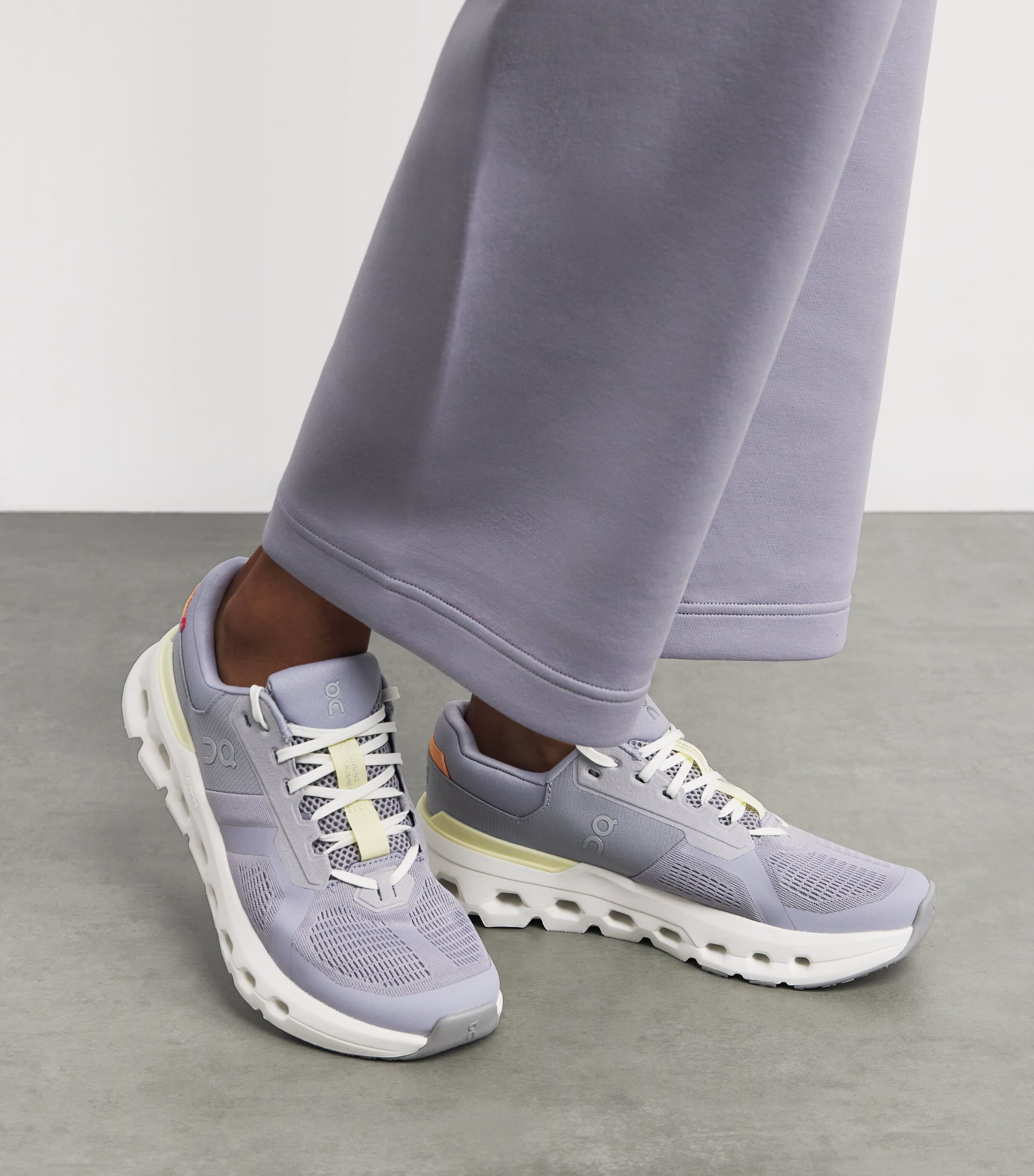 Purple Cloudrunner 2 Trainers