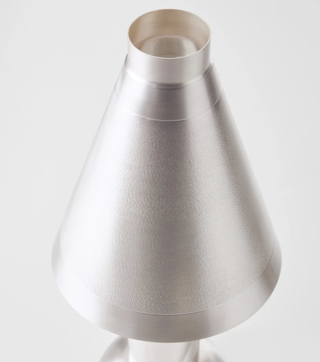 Natalia Criado - Silver-plated metal table lamp (EU plug)