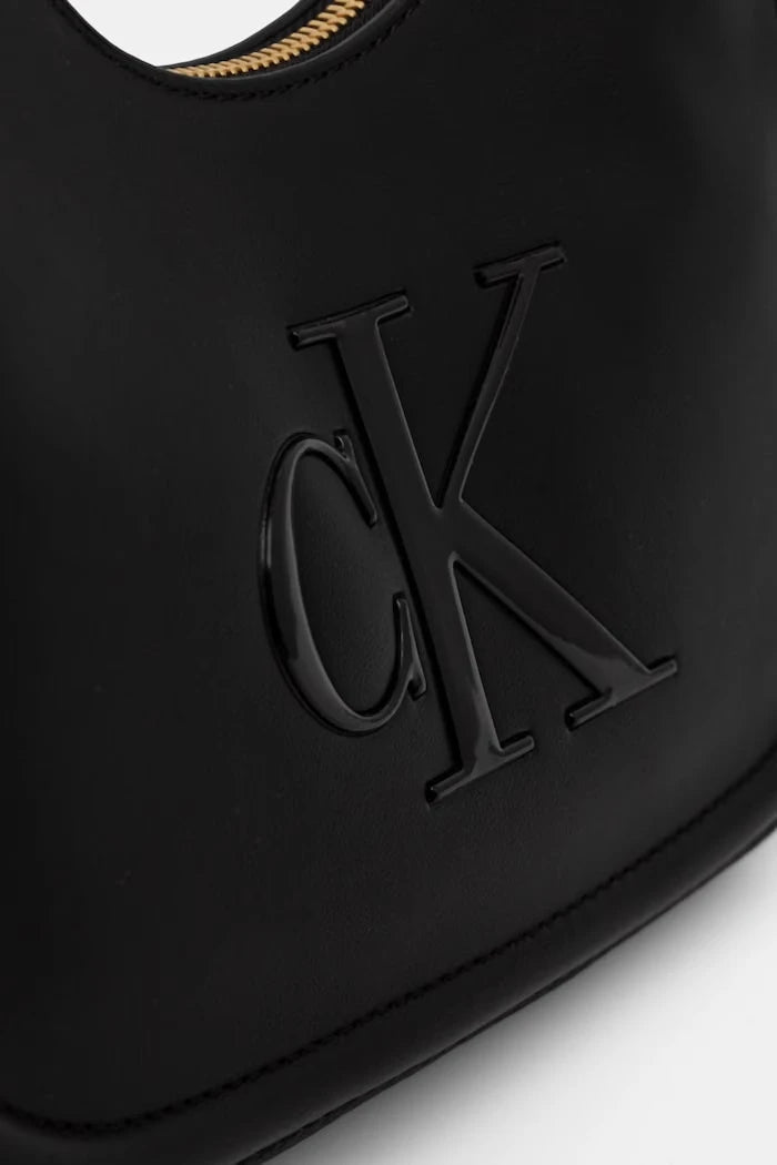 Calvin Klein kadın crossbody çanta