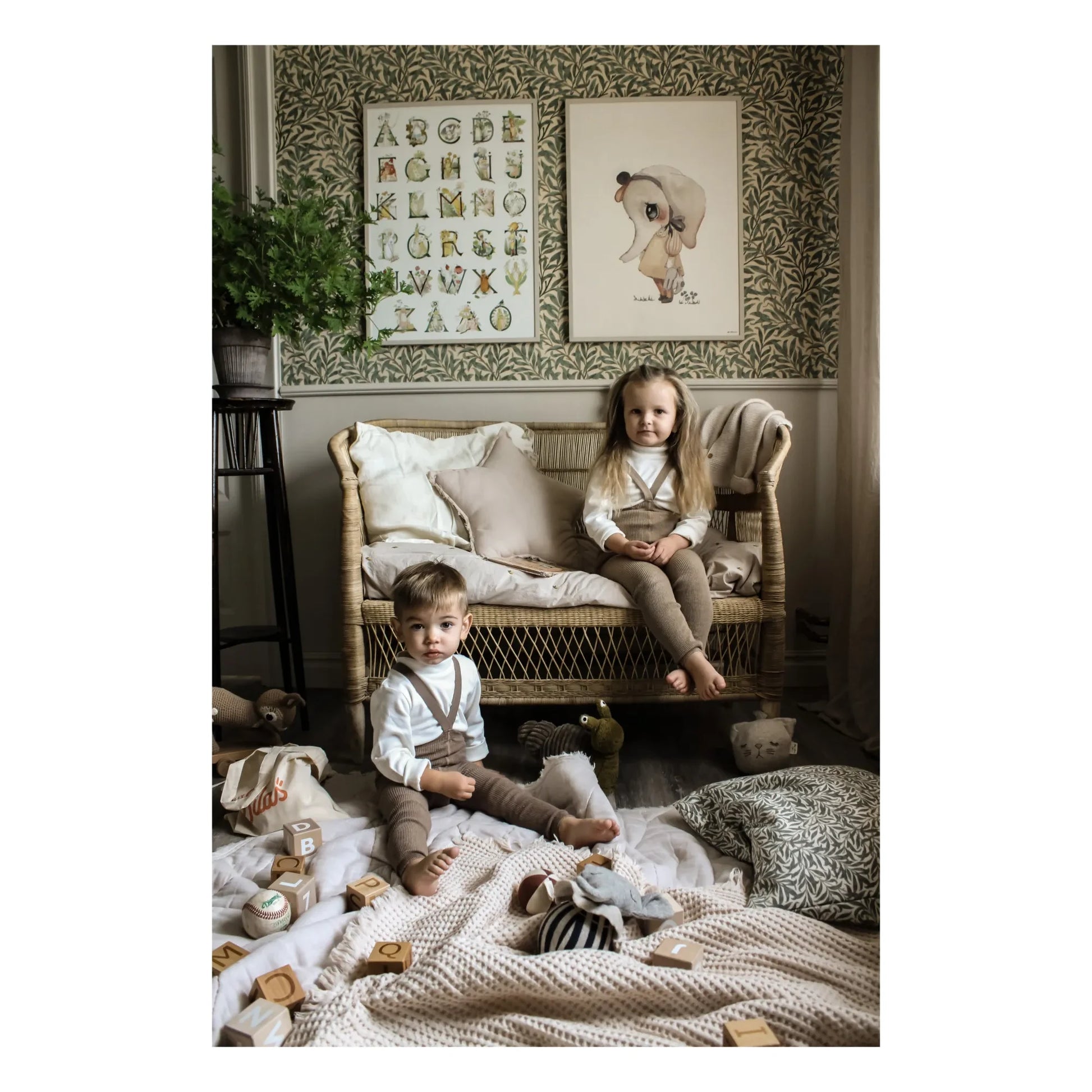 Silly Silas - Organic Cotton Footless Suspender Tights | Sand