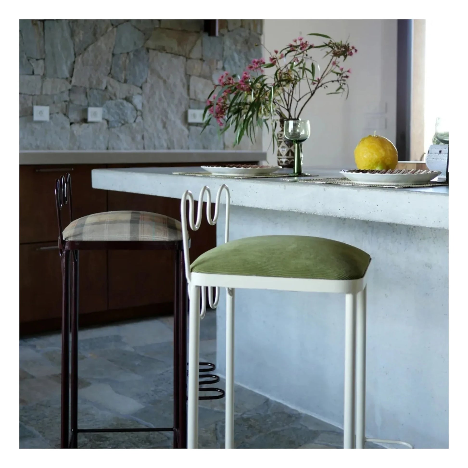 Honoré - Dolores bar stool in water-repellent fabric   | Khaki